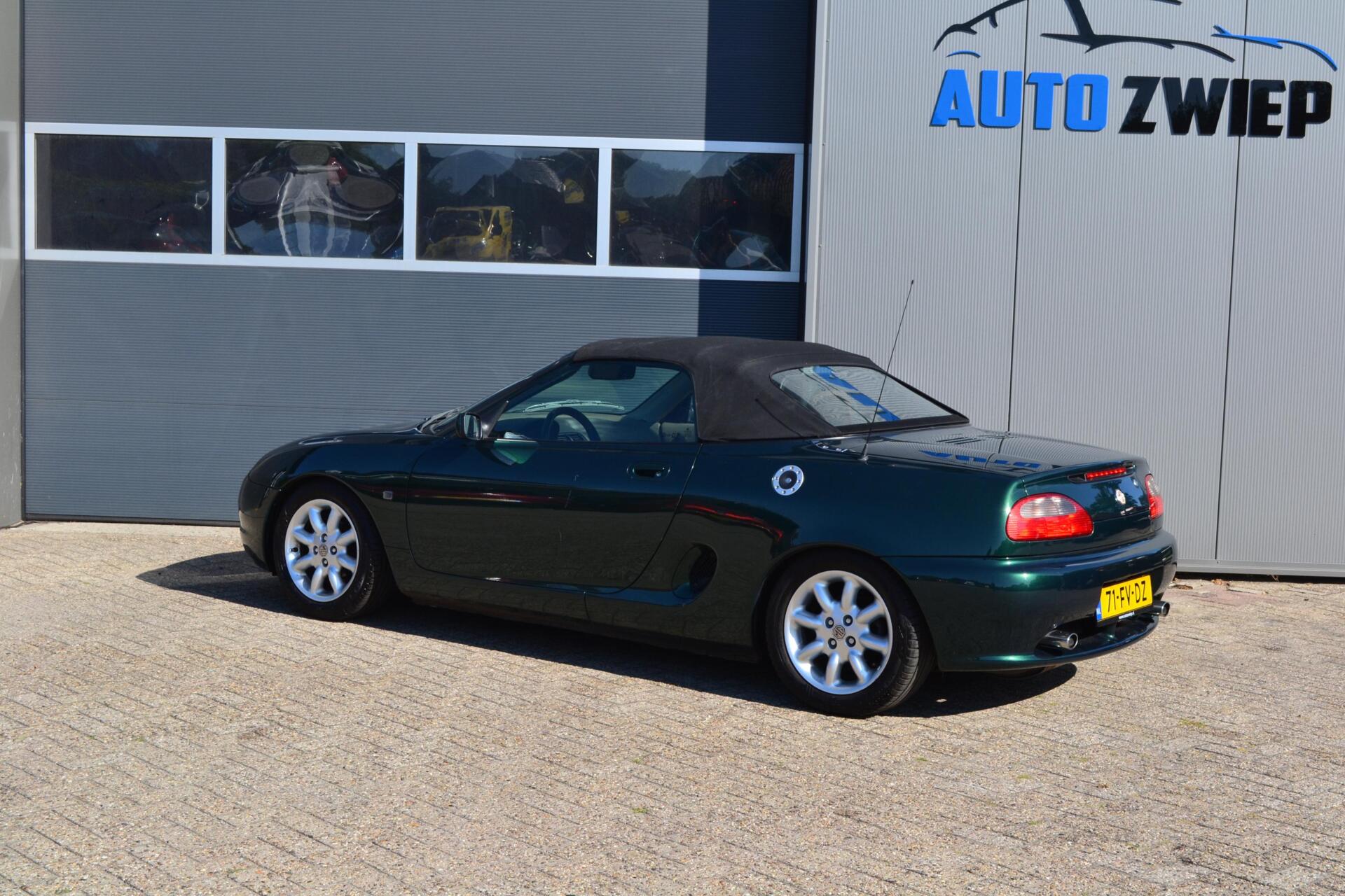 Foto van MG MGF