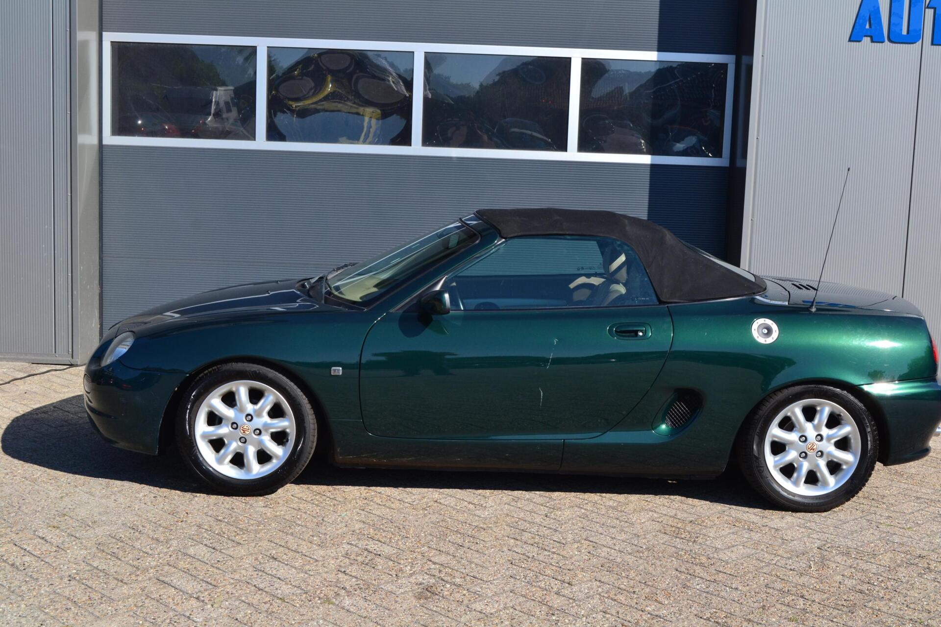 Foto van MG MGF