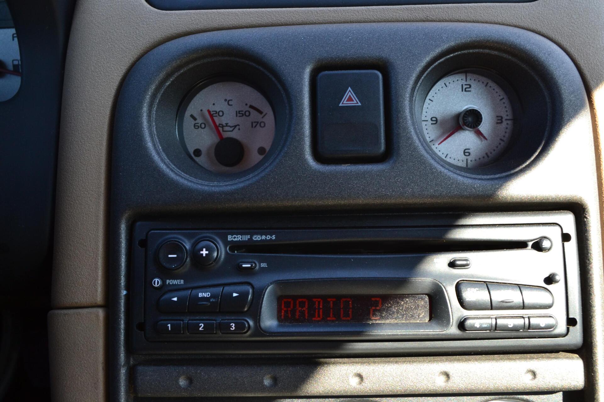 Foto van MG MGF
