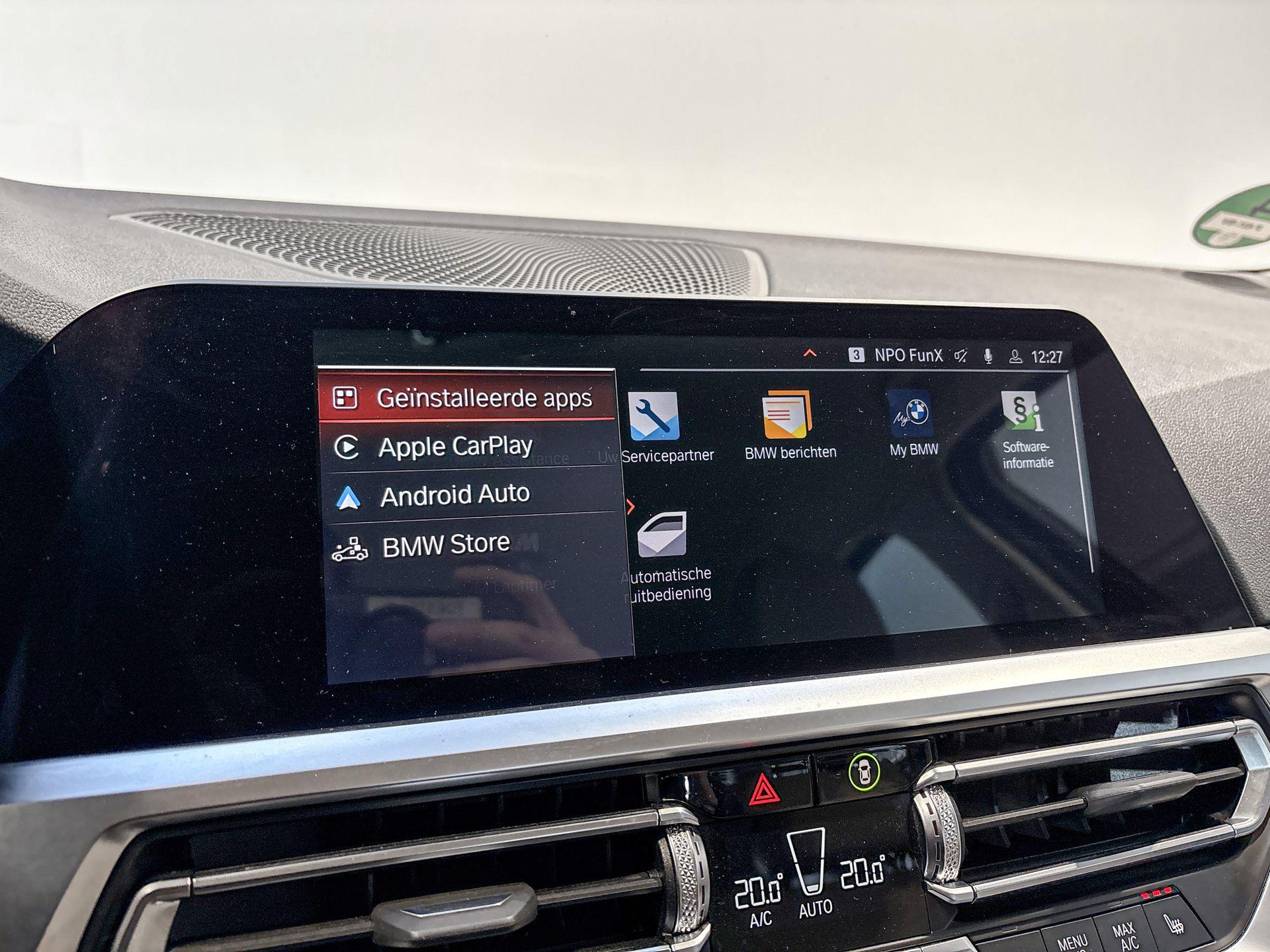 Foto van BMW 330i xDrive
