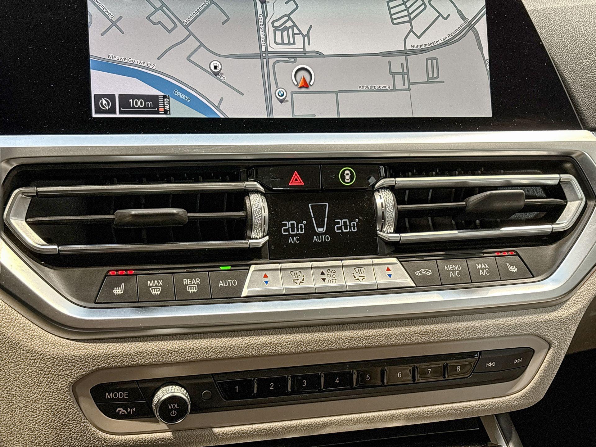 Foto van BMW 330i xDrive