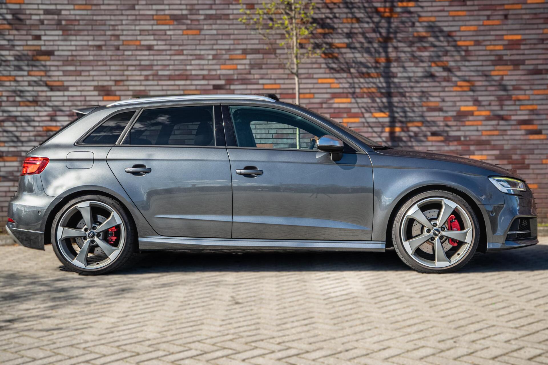 Foto van Audi S3 Sportback