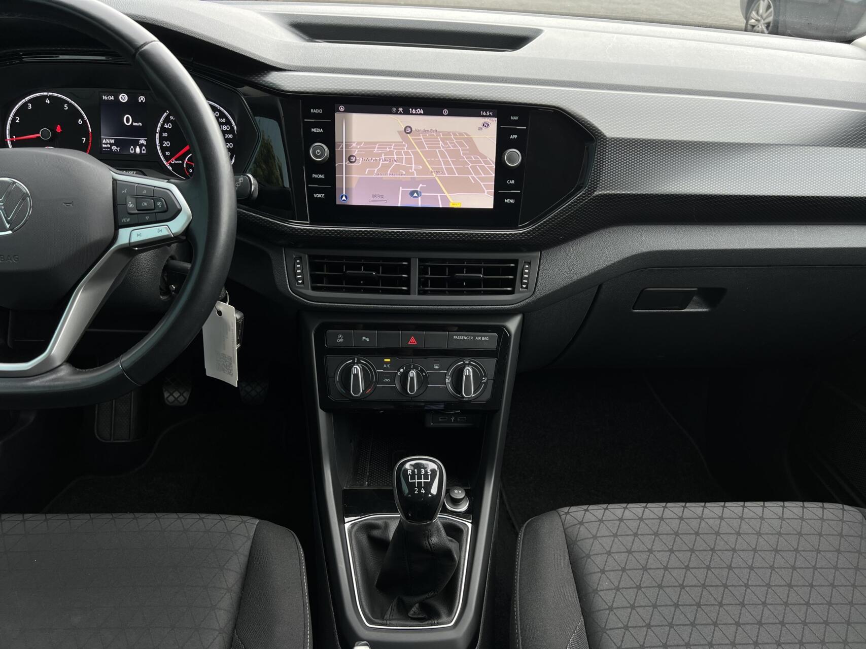 Foto van Volkswagen T-cross