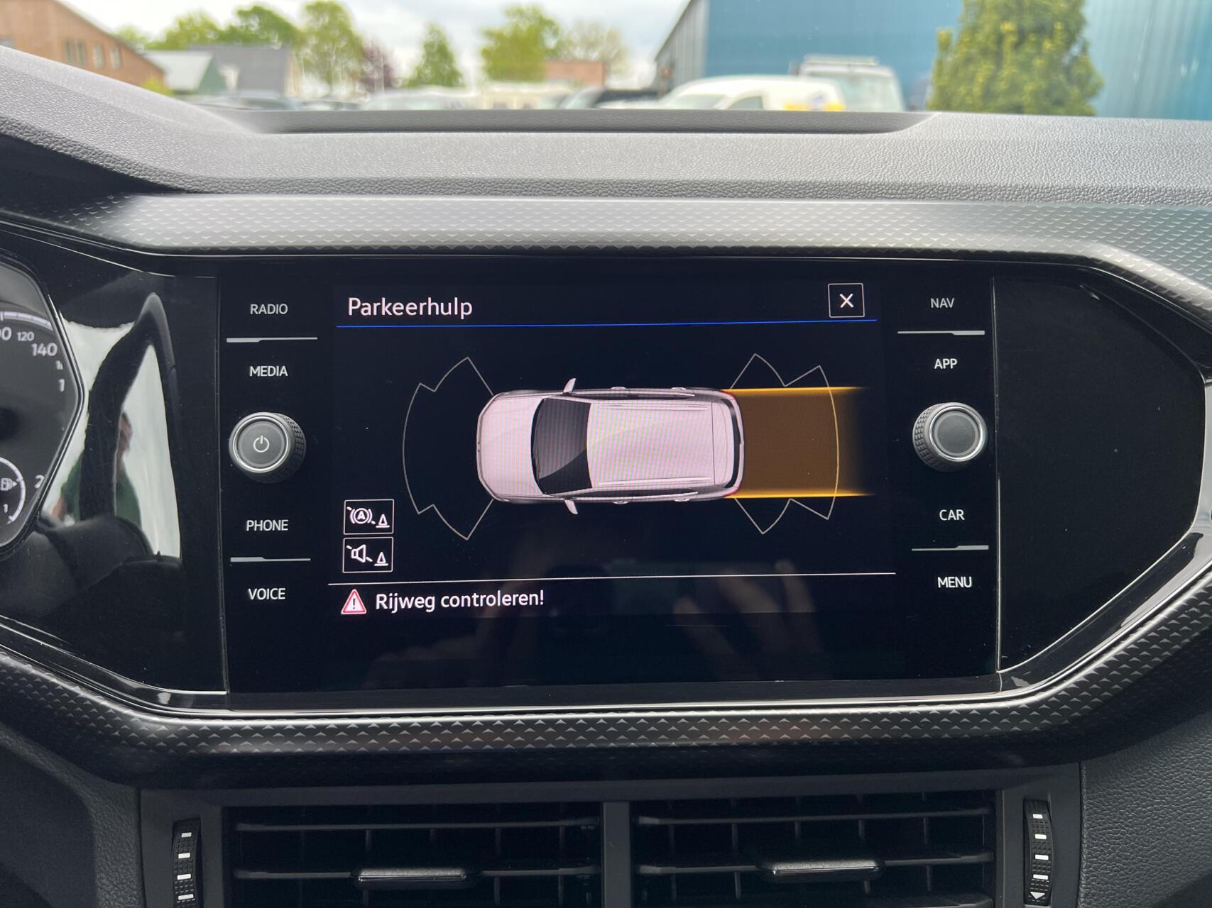 Foto van Volkswagen T-cross