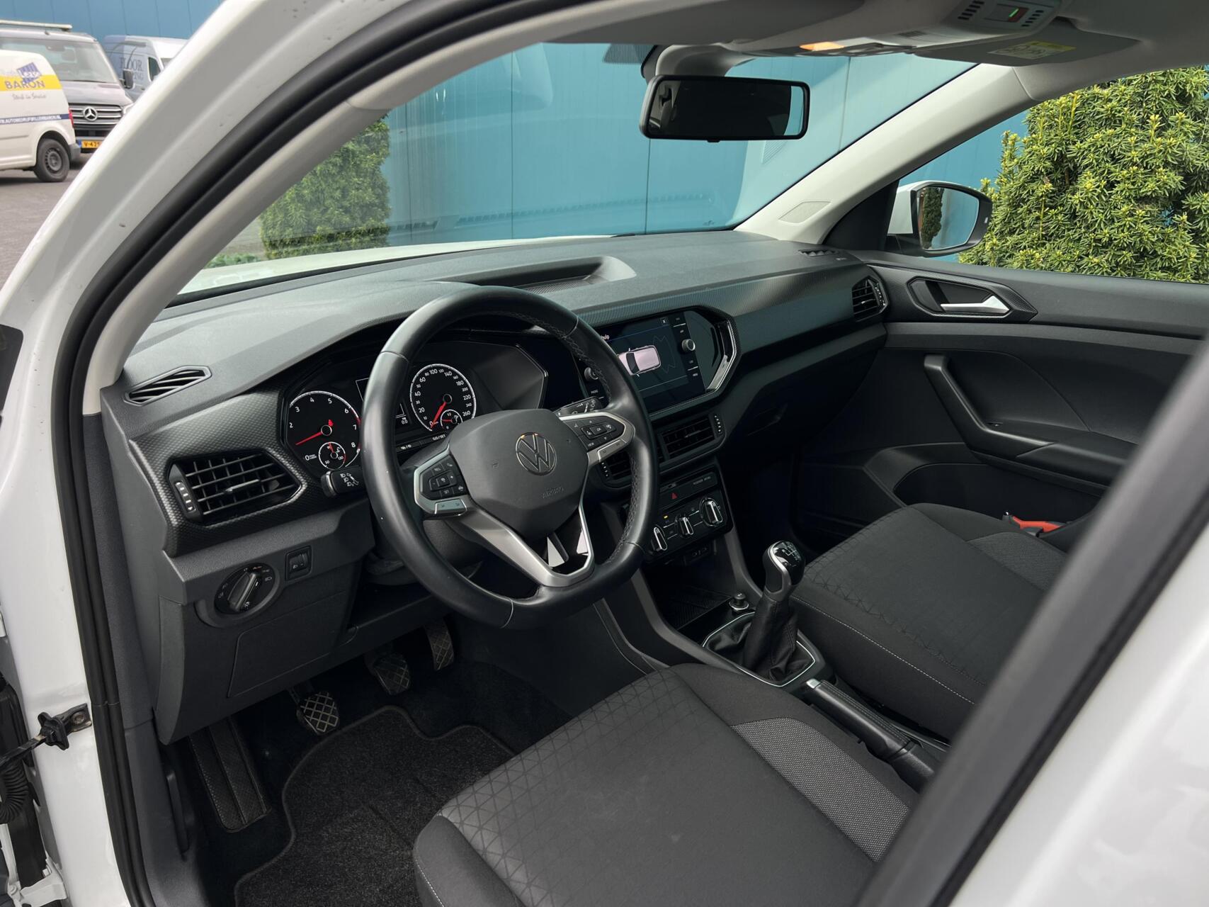 Foto van Volkswagen T-cross