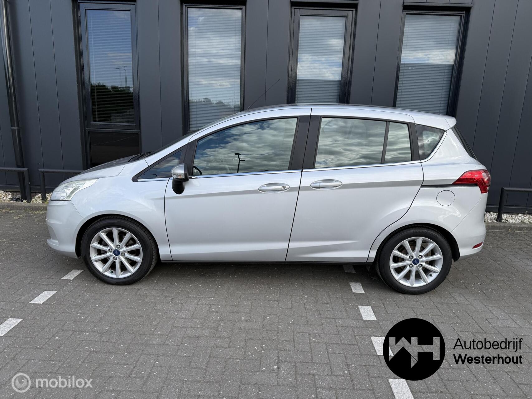 Foto van Ford B-max
