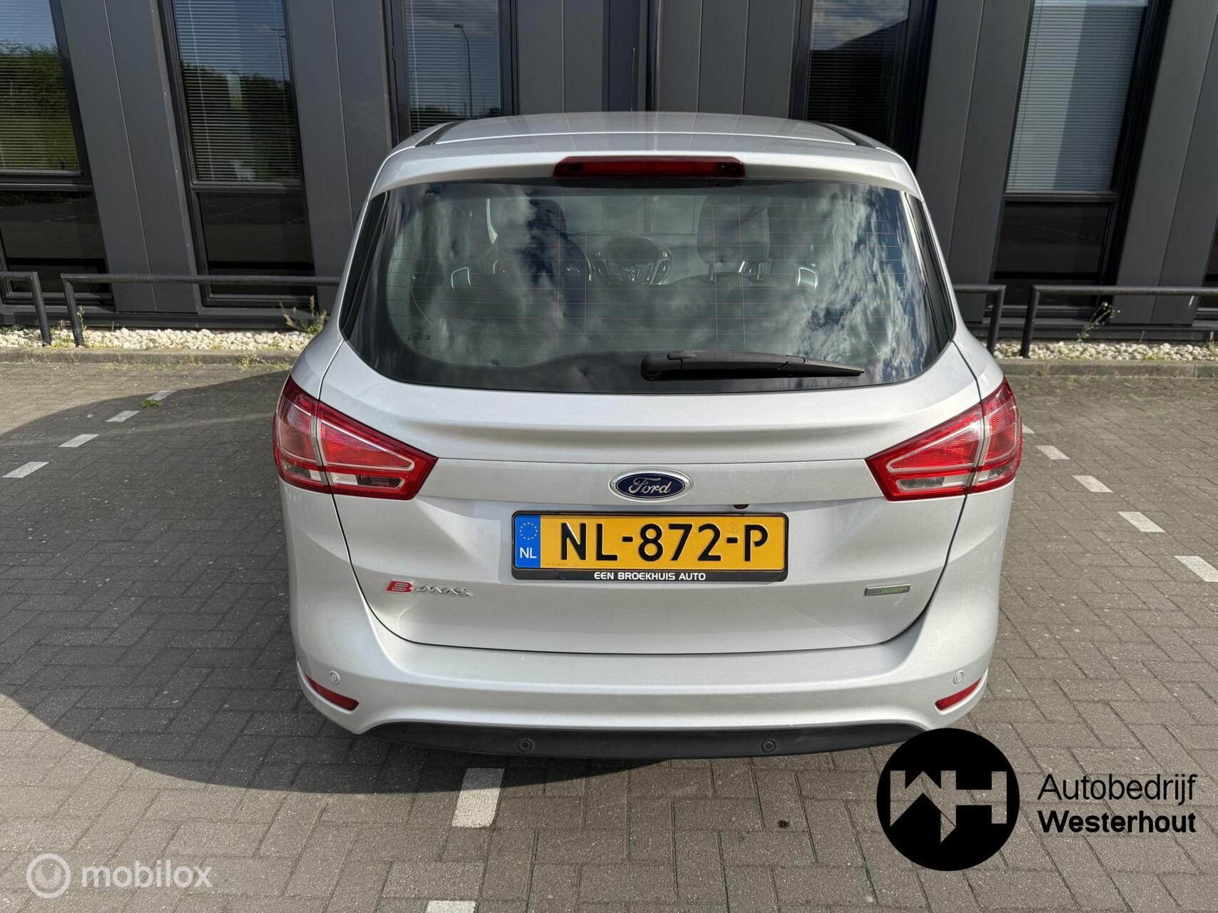 Foto van Ford B-max