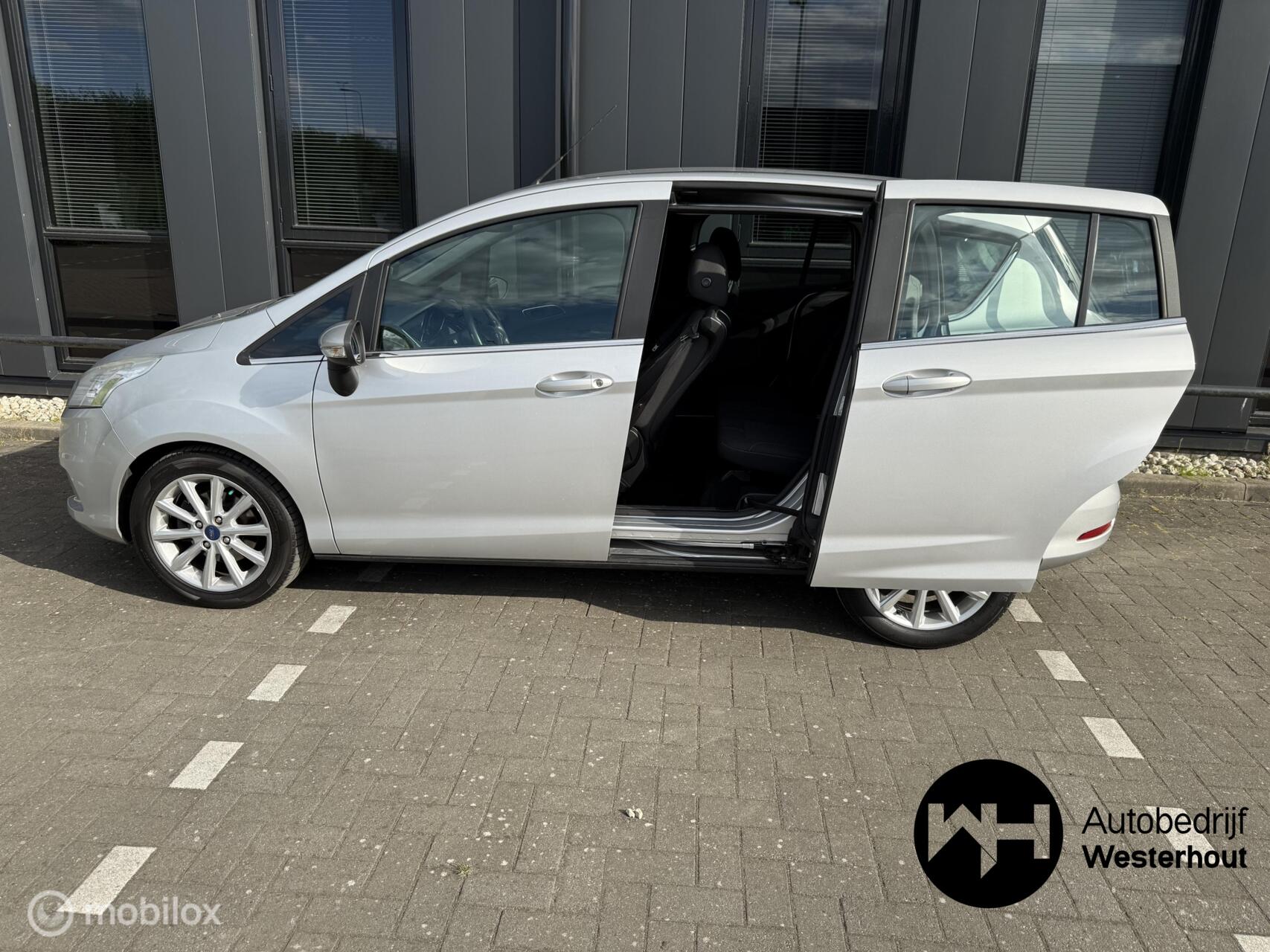 Foto van Ford B-max