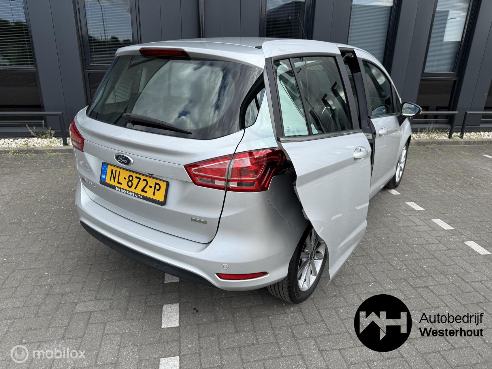 Foto van Ford B-max