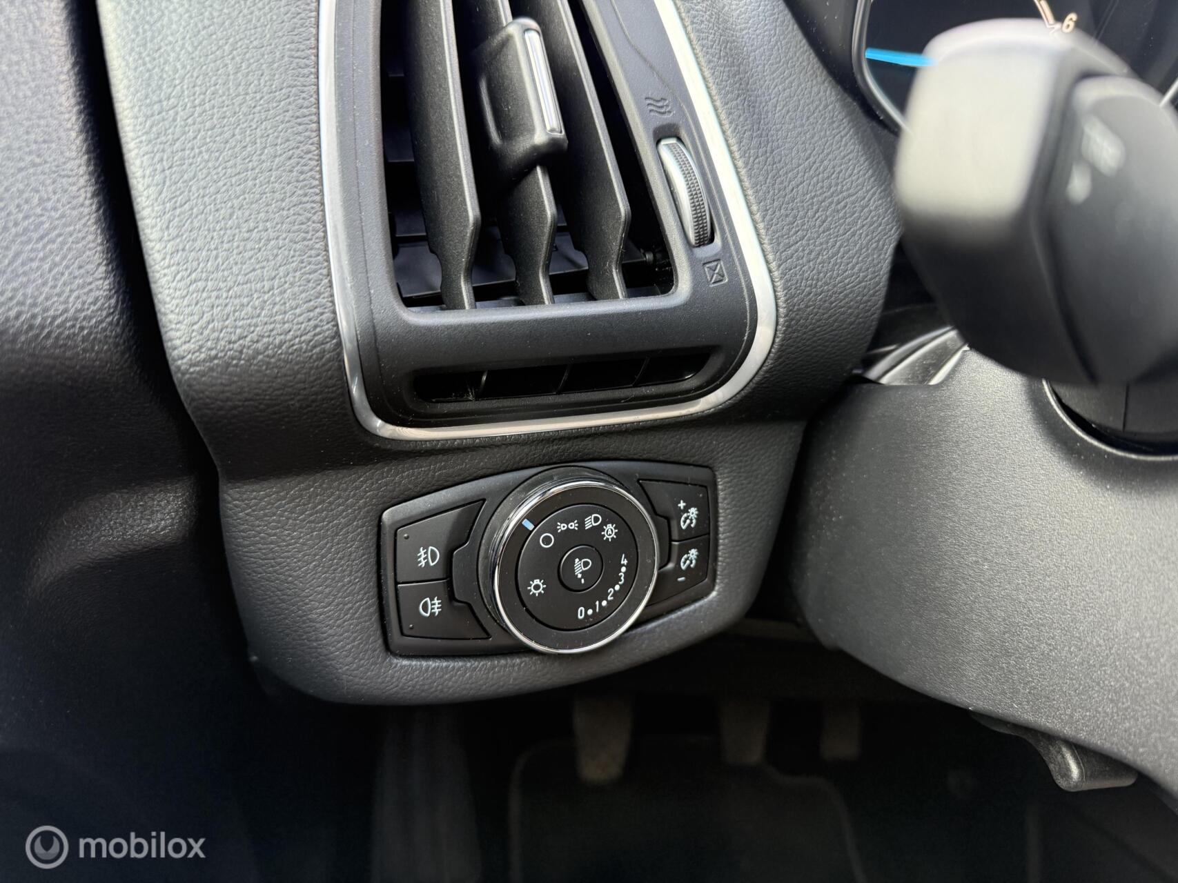 Foto van Ford B-max
