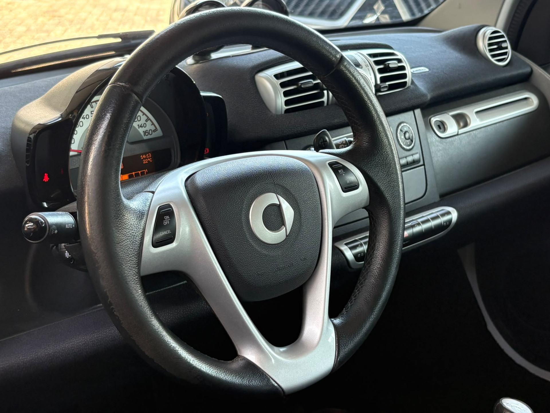 Foto van Smart Fortwo Coupe MHD