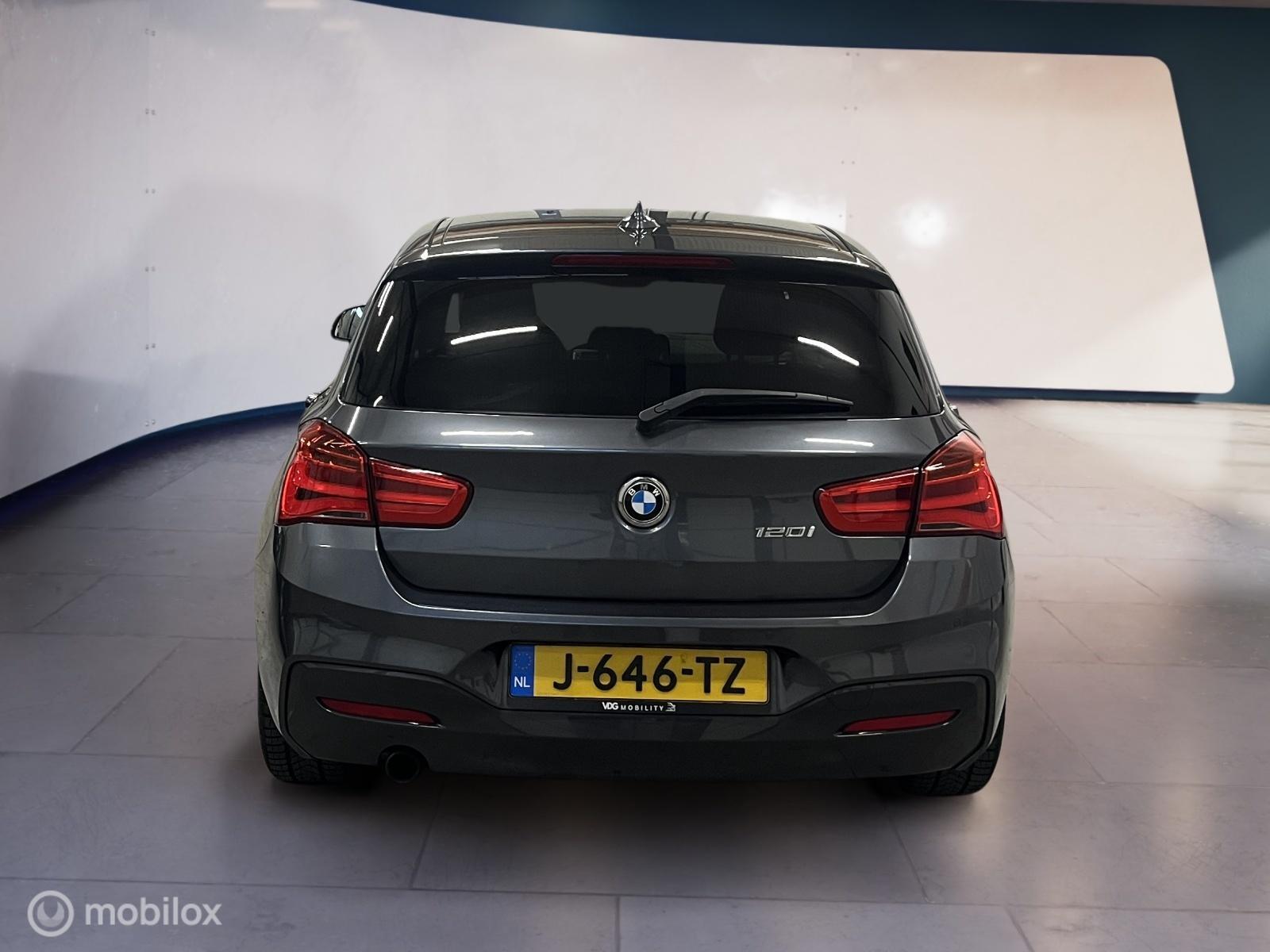Foto van BMW 120i
