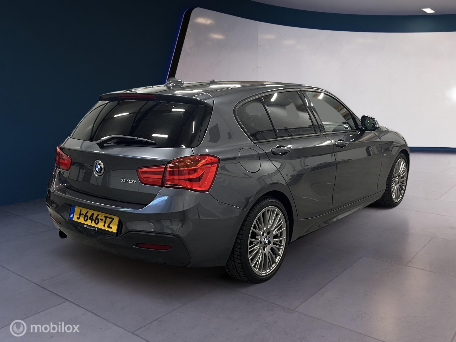 Foto van BMW 120i