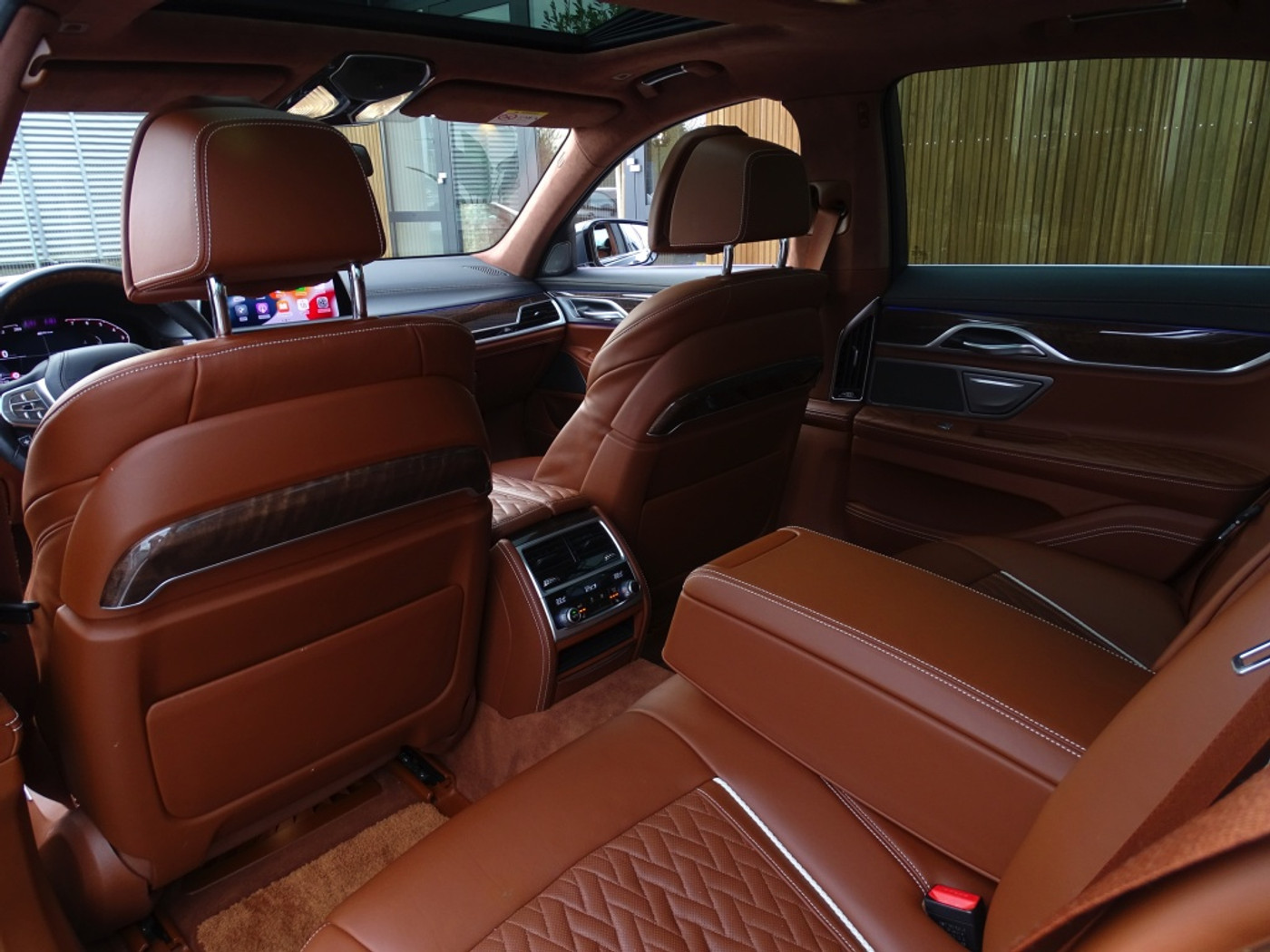 Foto van BMW 745e