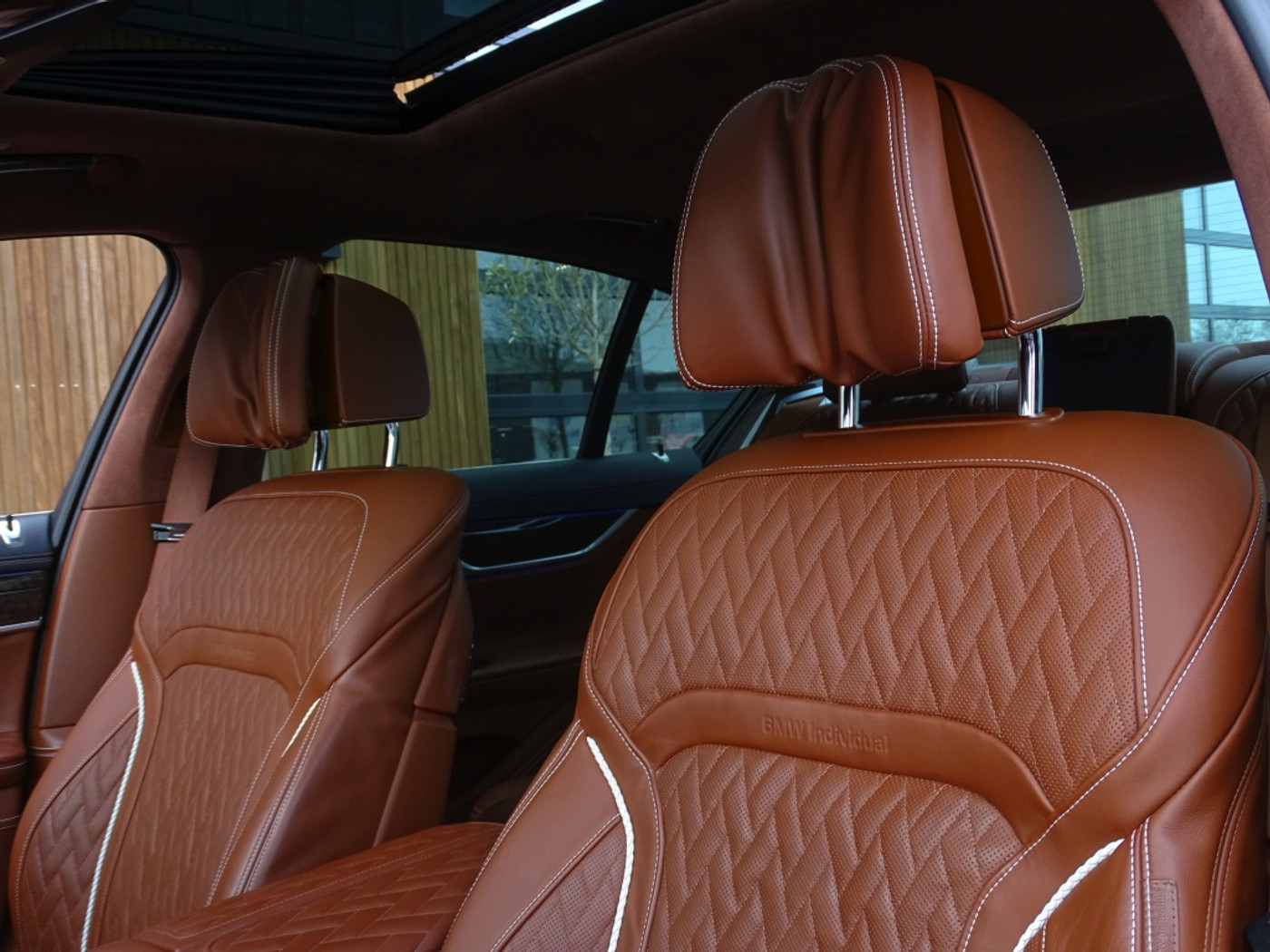 Foto van BMW 745e