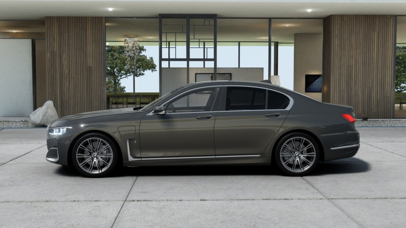 Foto van BMW 745e