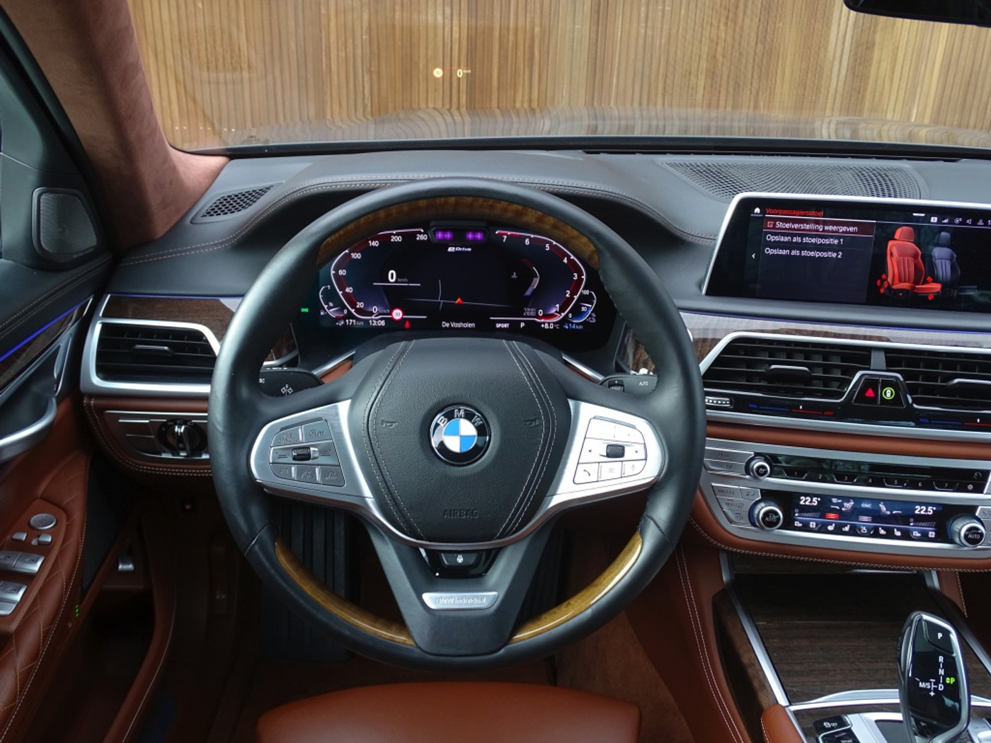 Foto van BMW 745e