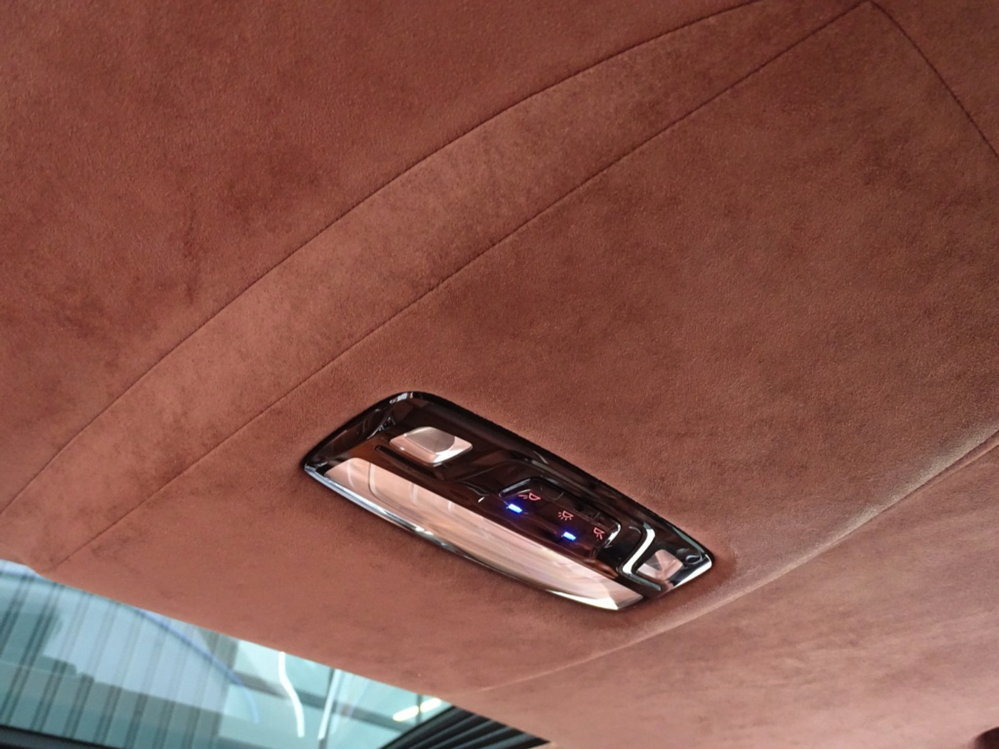 Foto van BMW 745e