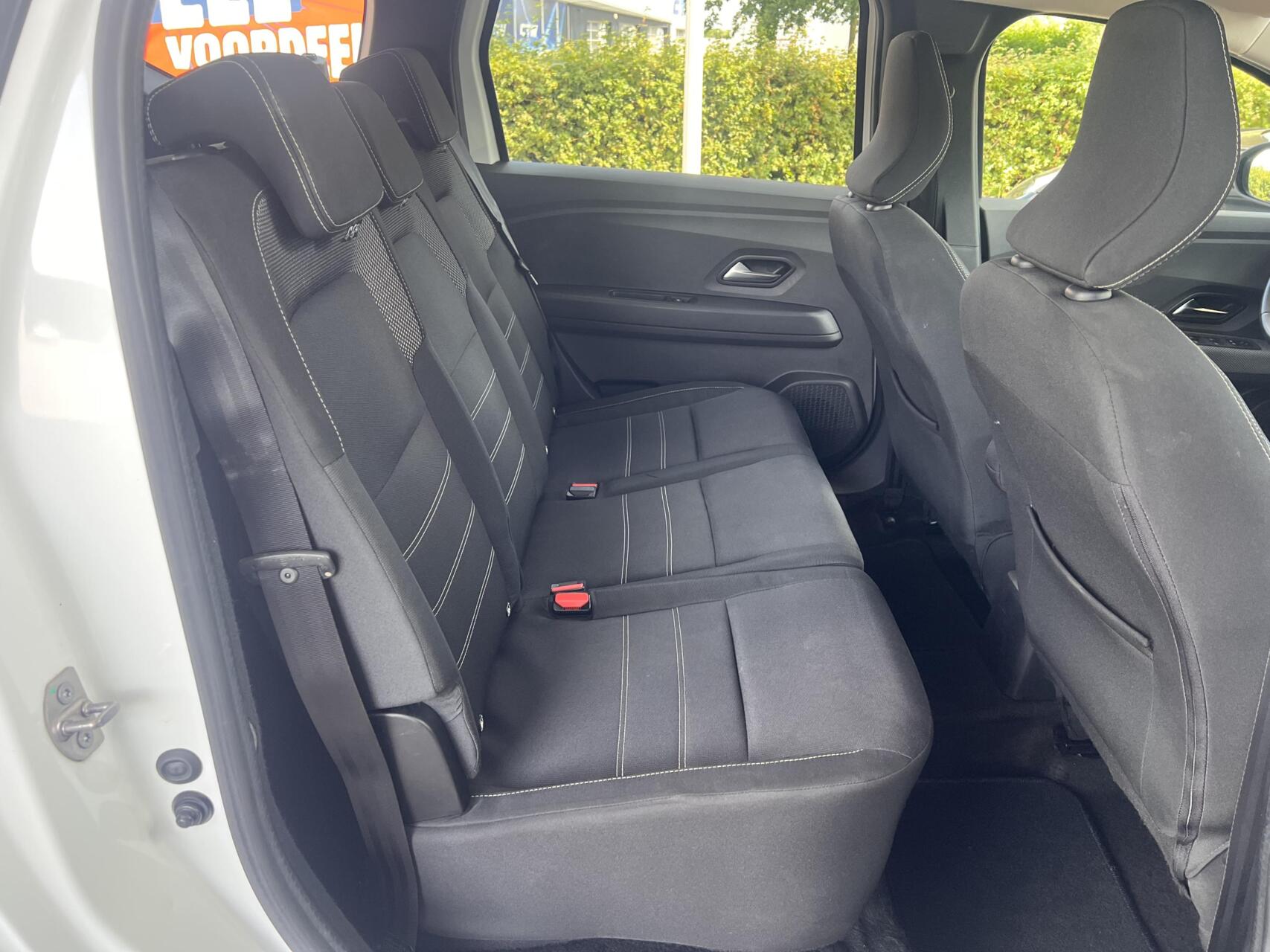 Foto van Dacia Jogger