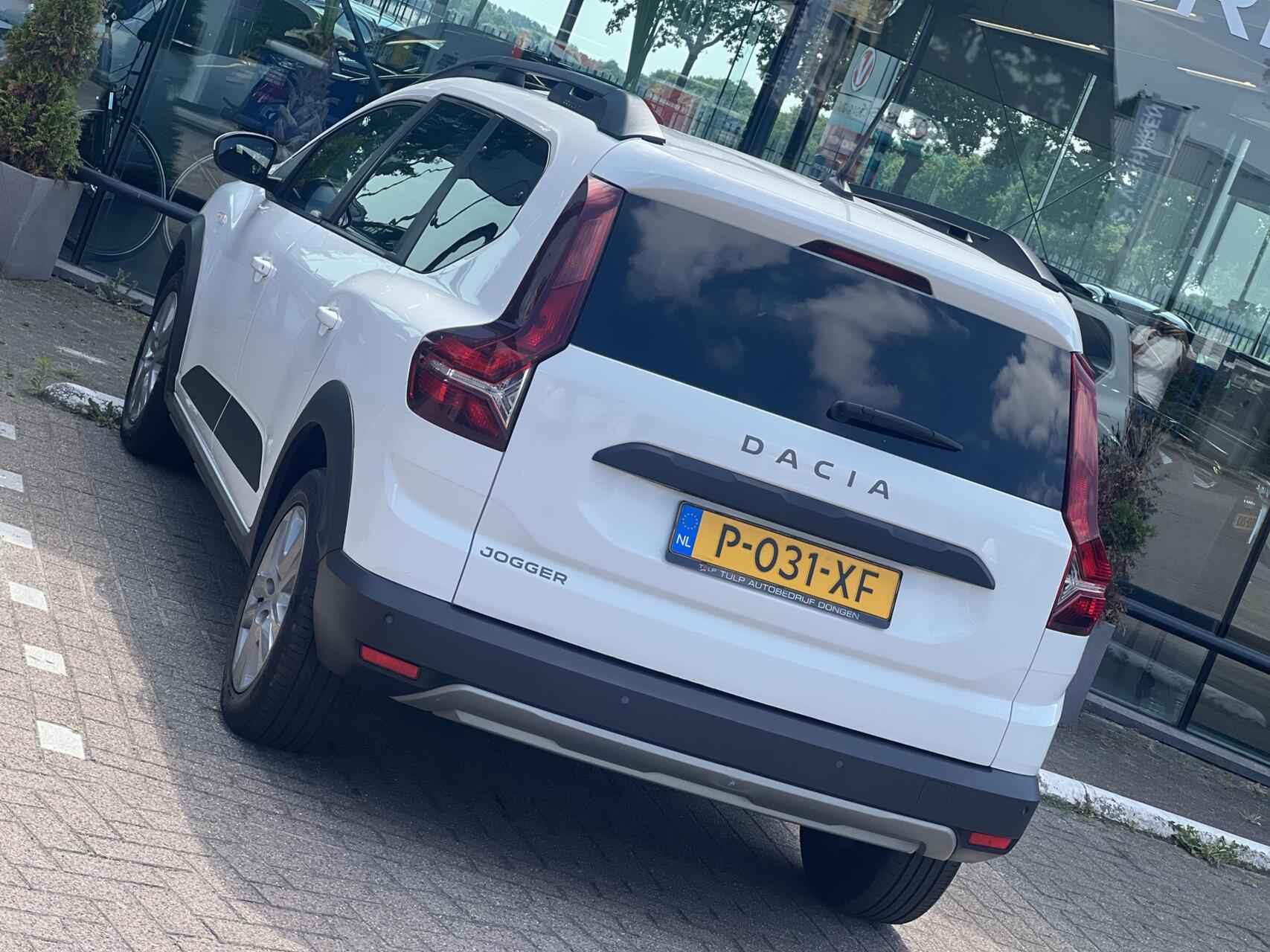 Foto van Dacia Jogger