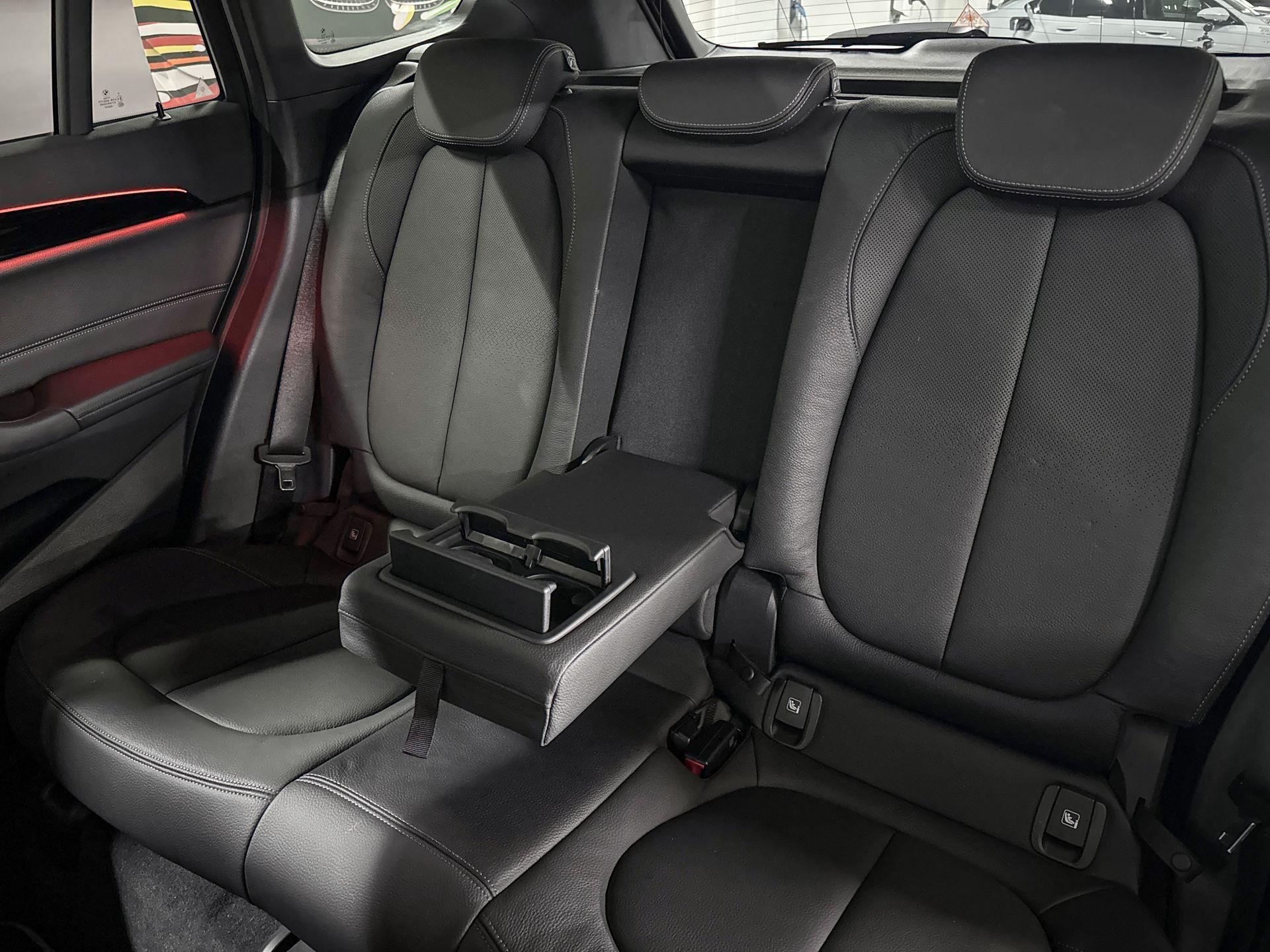 Foto van BMW X1 Sdrive20i