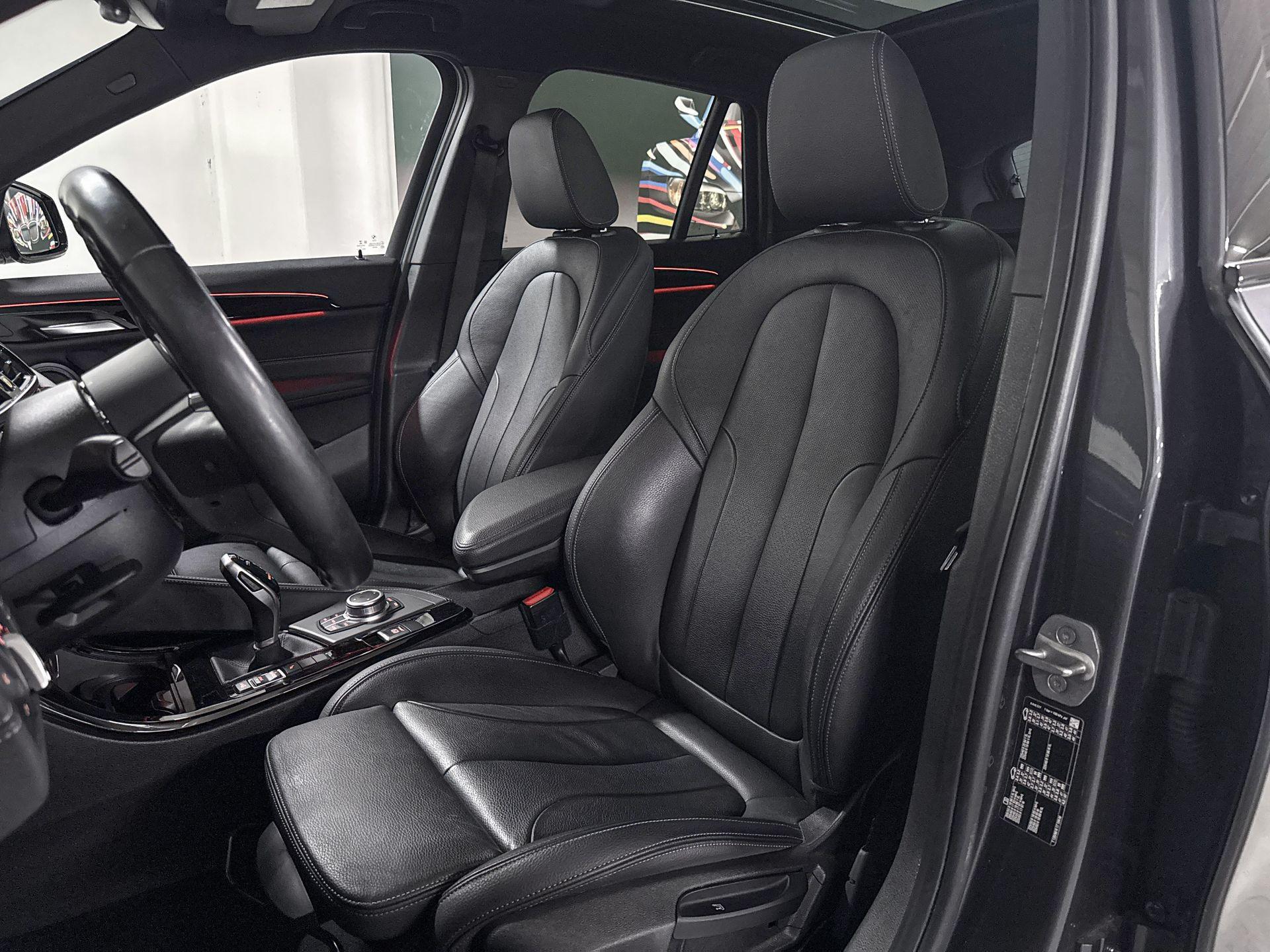 Foto van BMW X1 Sdrive20i