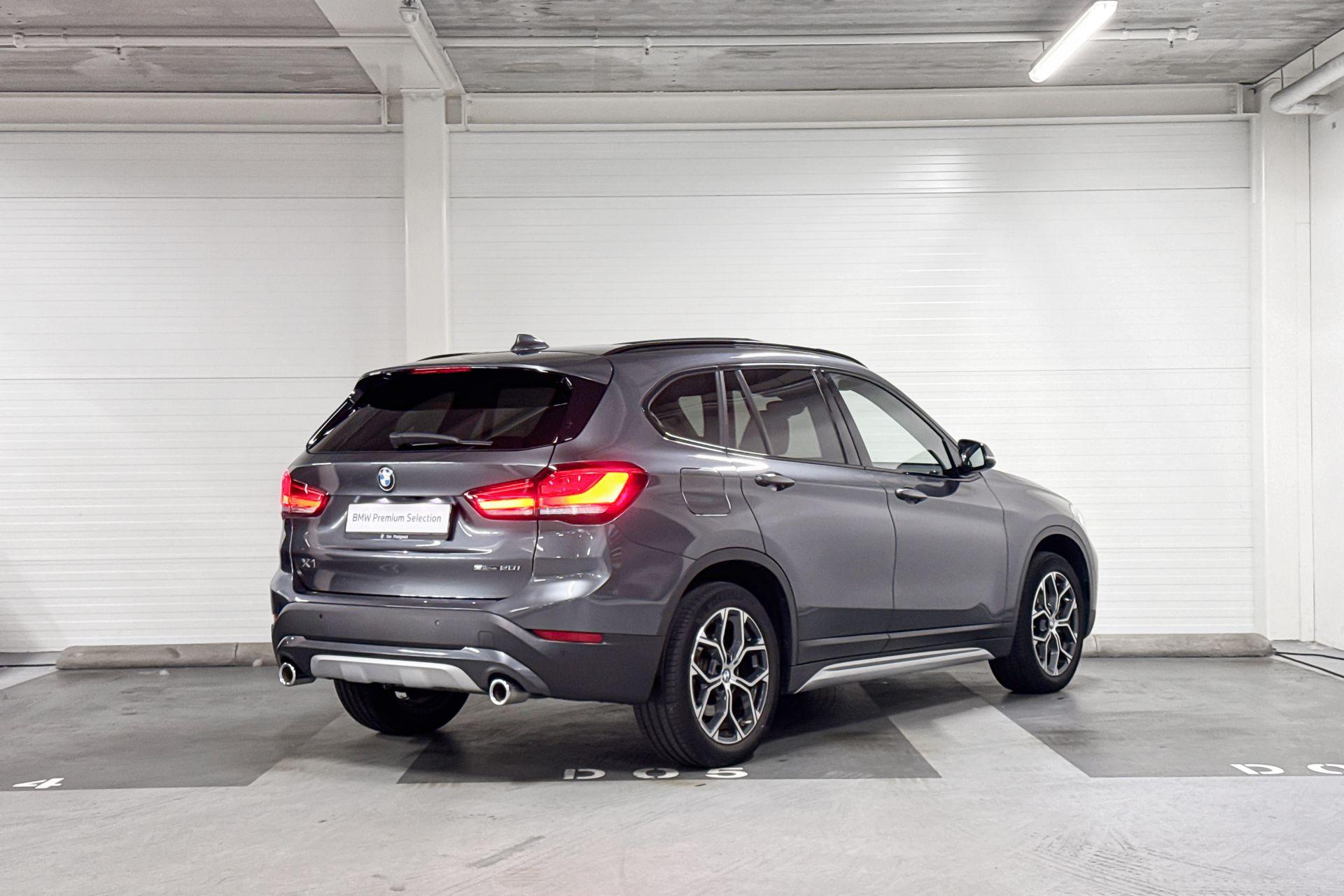 Foto van BMW X1 Sdrive20i