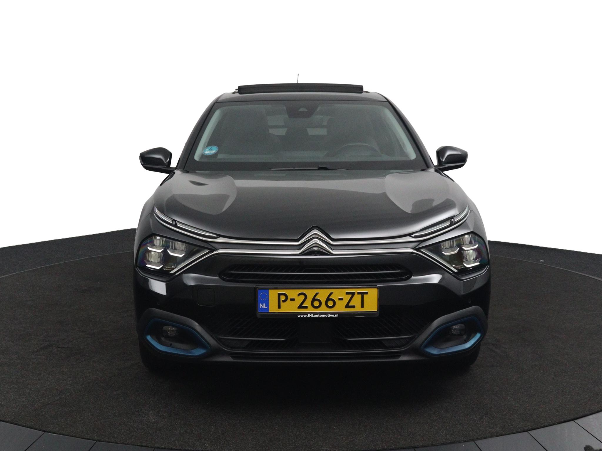 Foto van Citroen E-c4