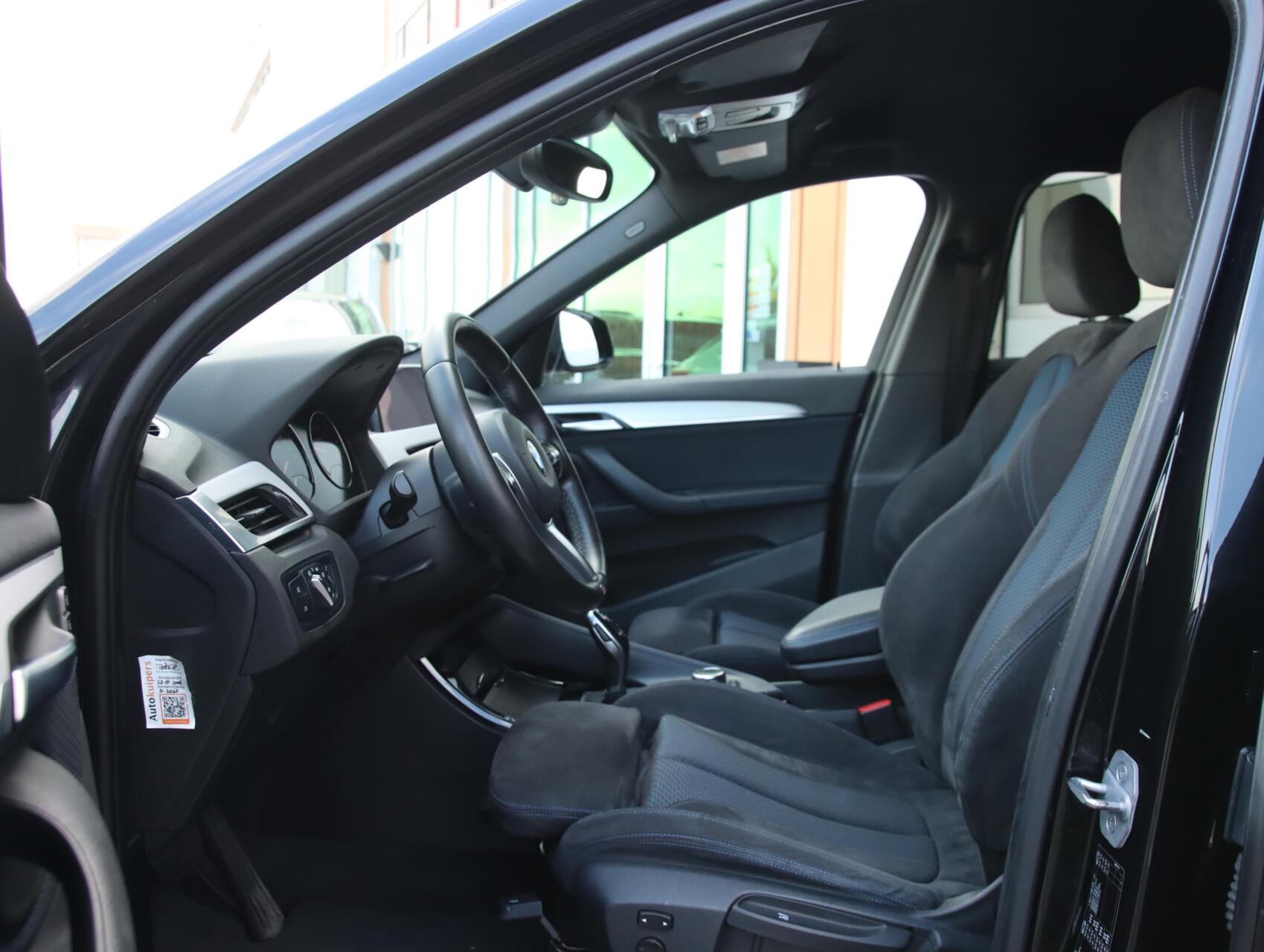Foto van BMW X1 Sdrive18i
