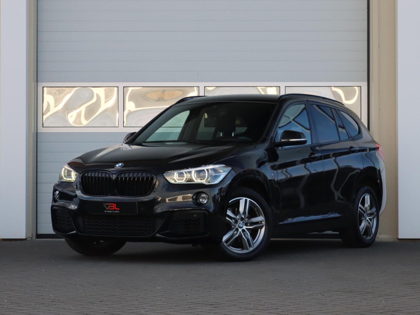 Foto van BMW X1 Sdrive18i