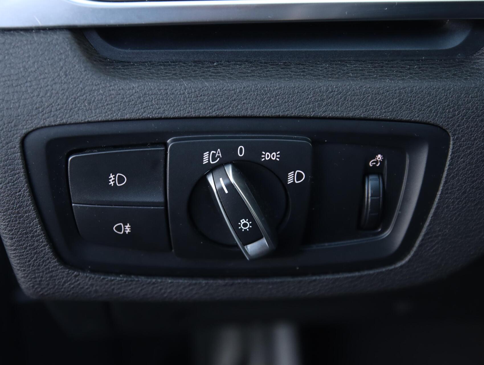 Foto van BMW X1 Sdrive18i
