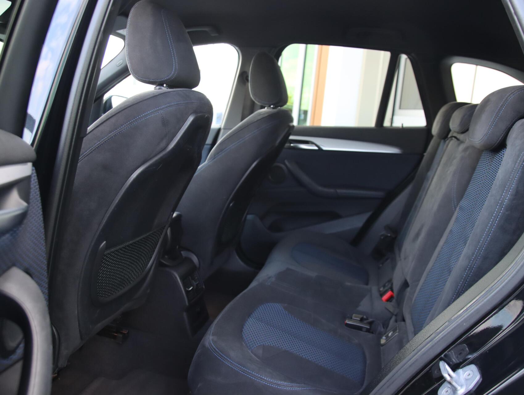 Foto van BMW X1 Sdrive18i