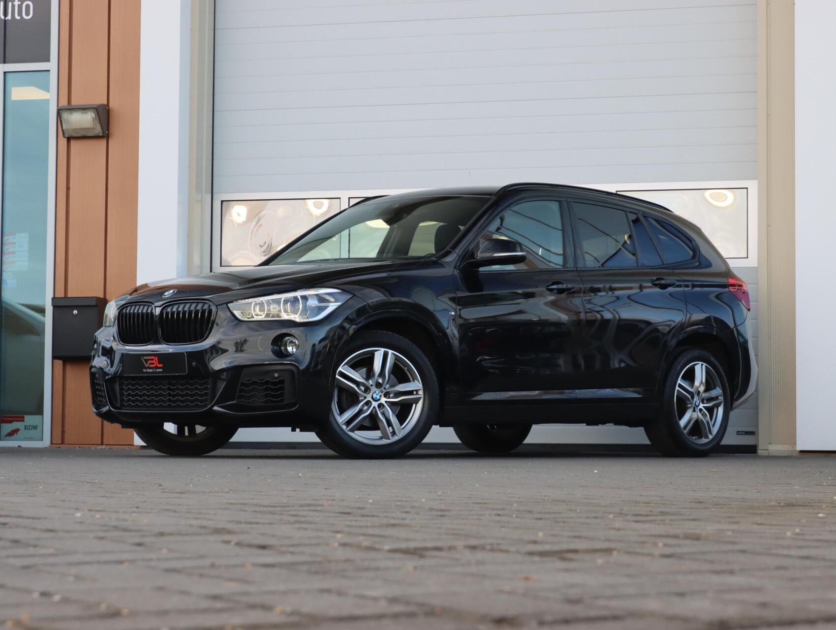Foto van BMW X1 Sdrive18i