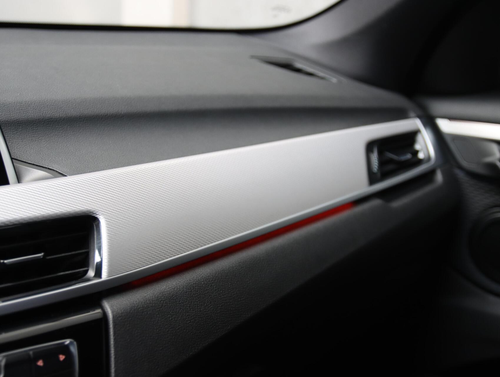 Foto van BMW X1 Sdrive18i
