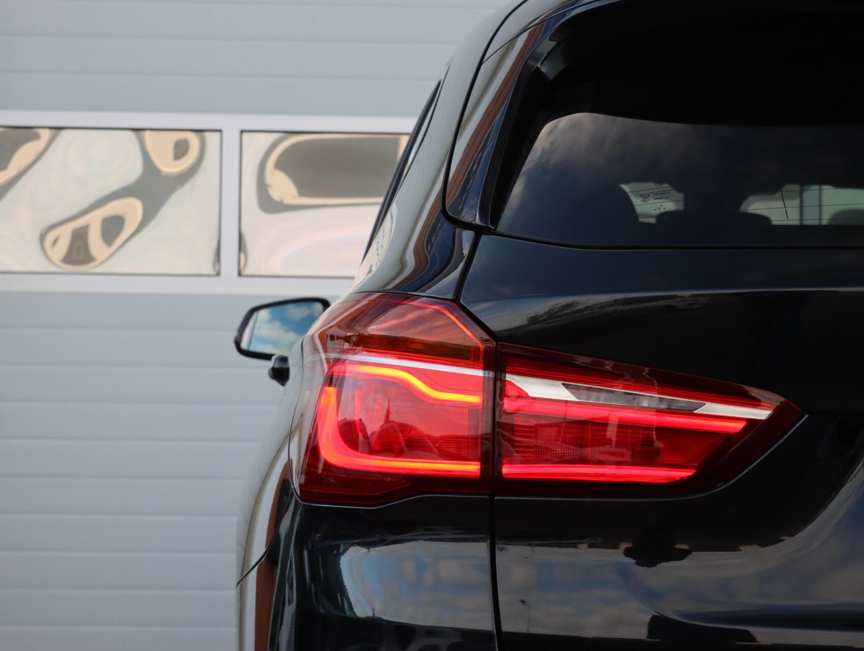 Foto van BMW X1 Sdrive18i
