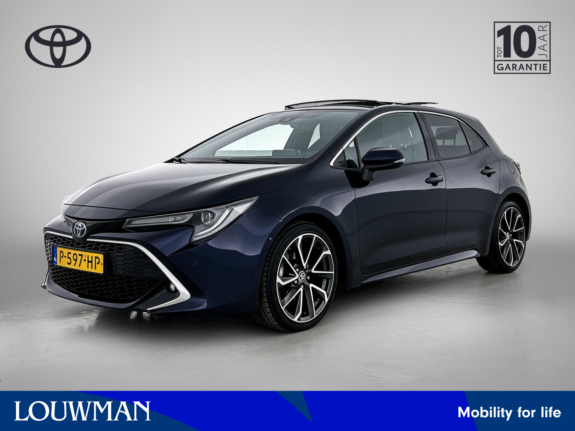 Toyota Corolla 1.8 Hybrid Executive 2022 - voorkant