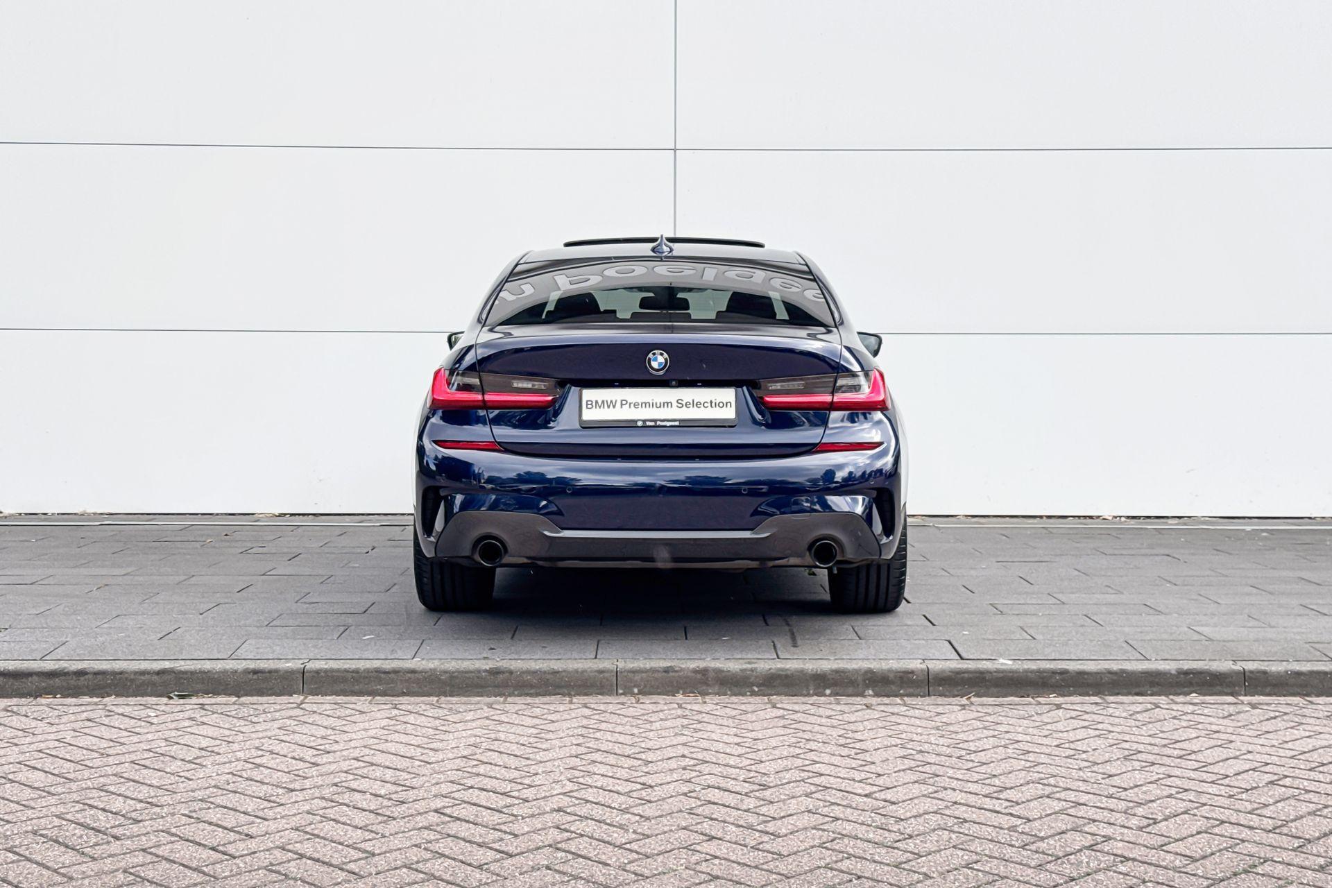Foto van BMW 320i