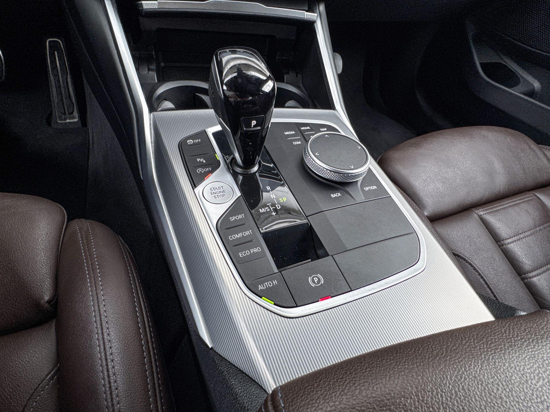 Foto van BMW 320i