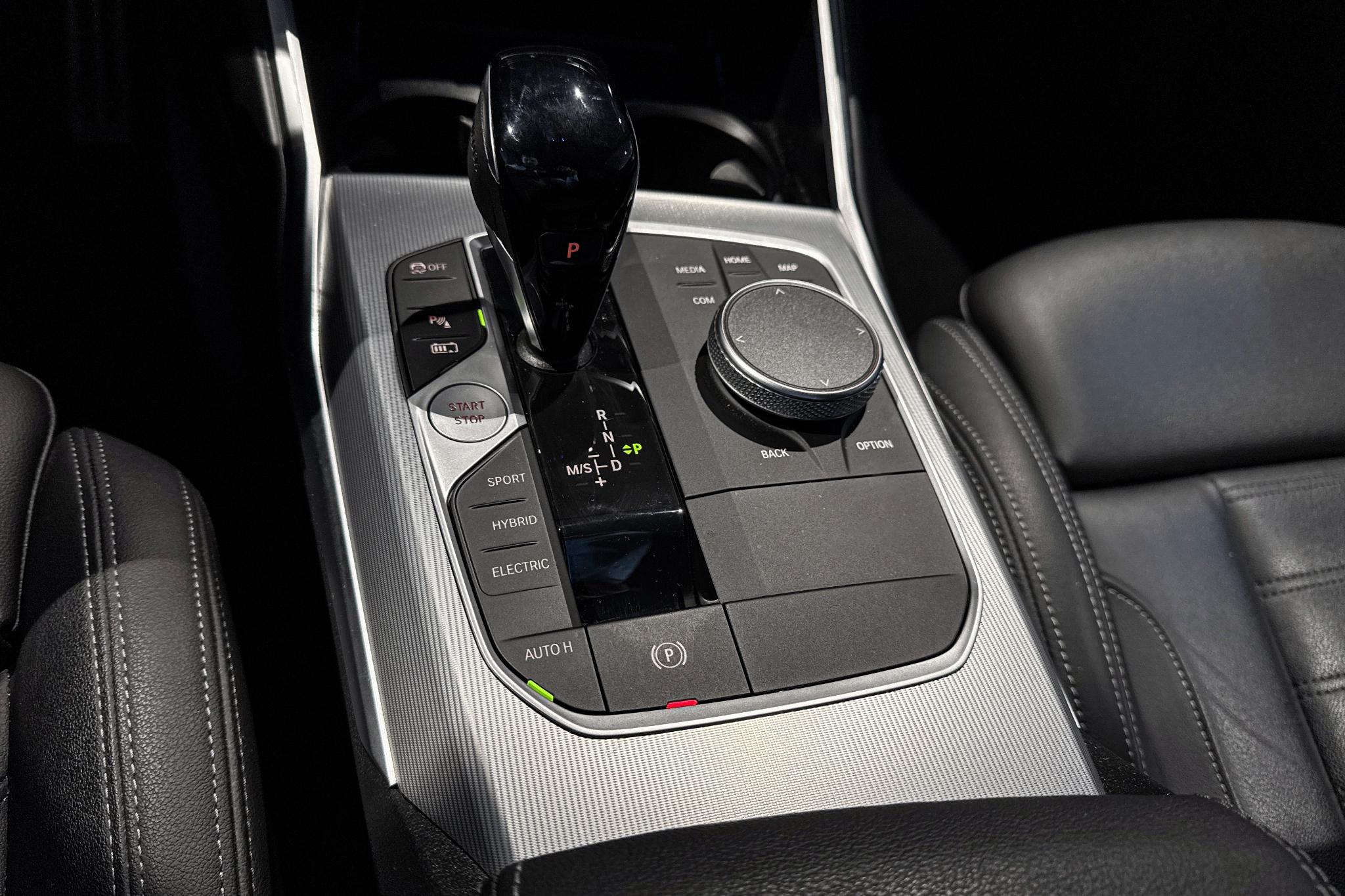 Foto van BMW 330e