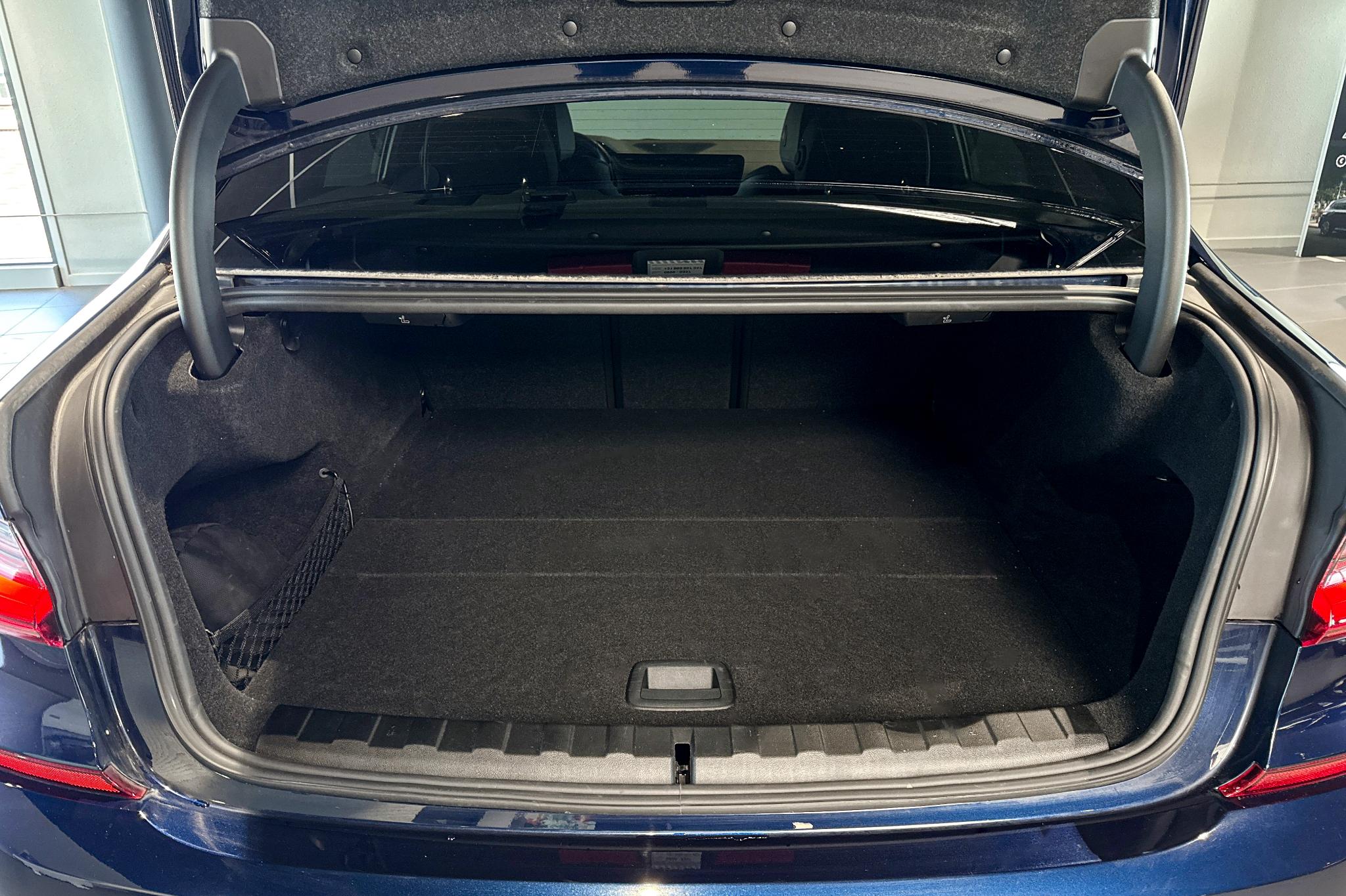 Foto van BMW 330e