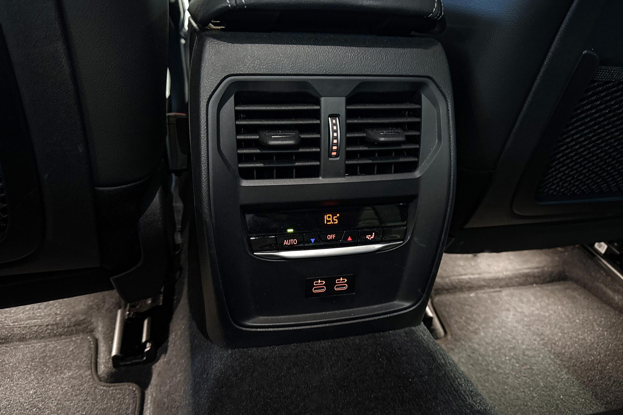 Foto van BMW 330e