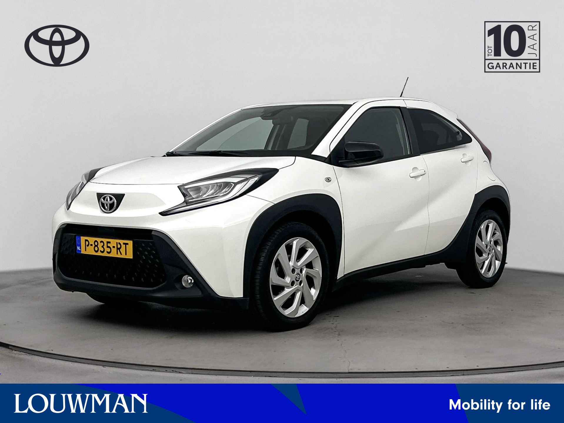 Toyota Toyota Aygo X 1.0 VVT-i S-CVT first 2022 - voorkant