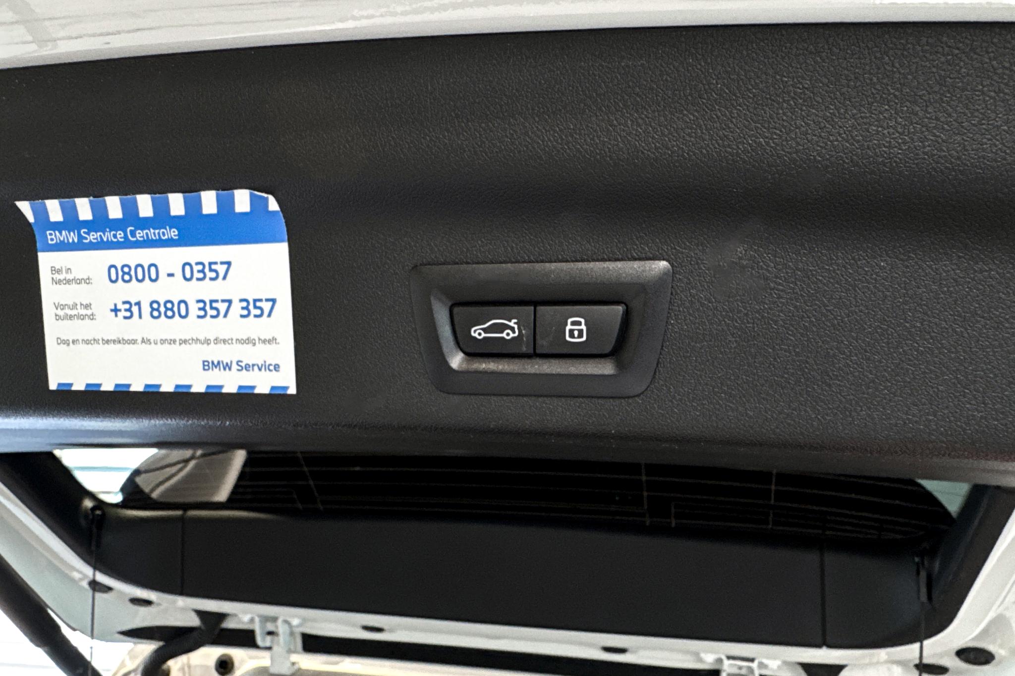 Foto van BMW X1 Xdrive30e