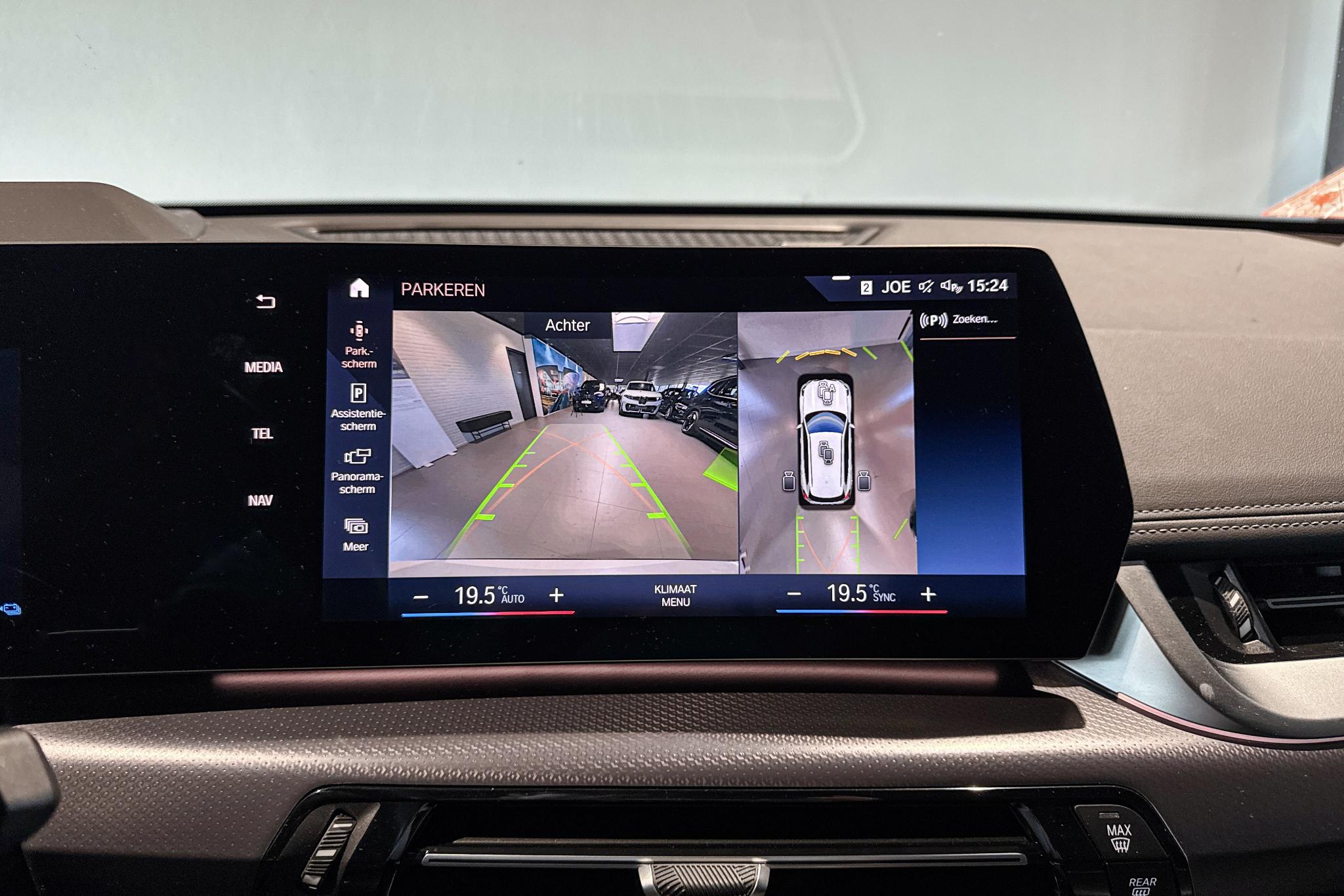Foto van BMW X1 Xdrive30e