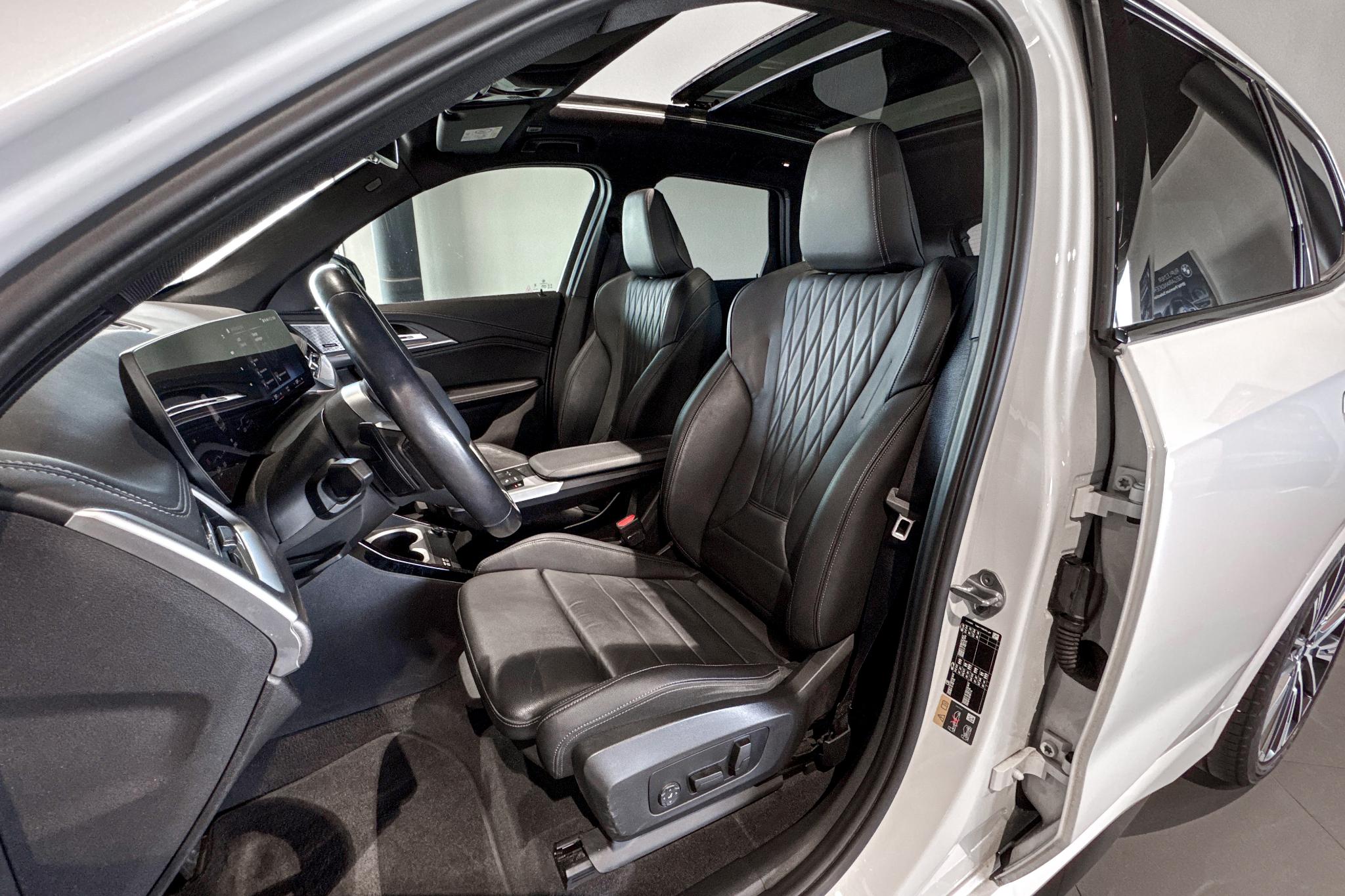 Foto van BMW X1 Xdrive30e