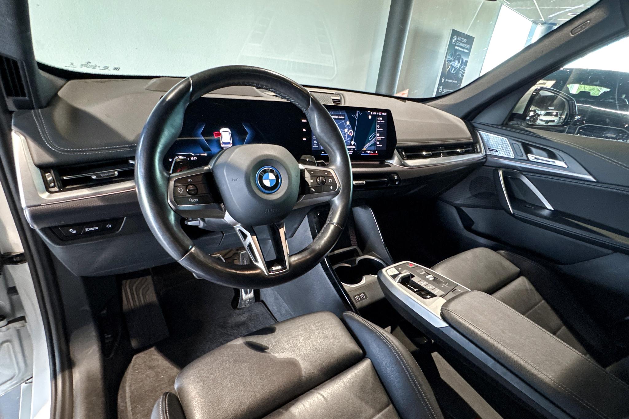 Foto van BMW X1 Xdrive30e