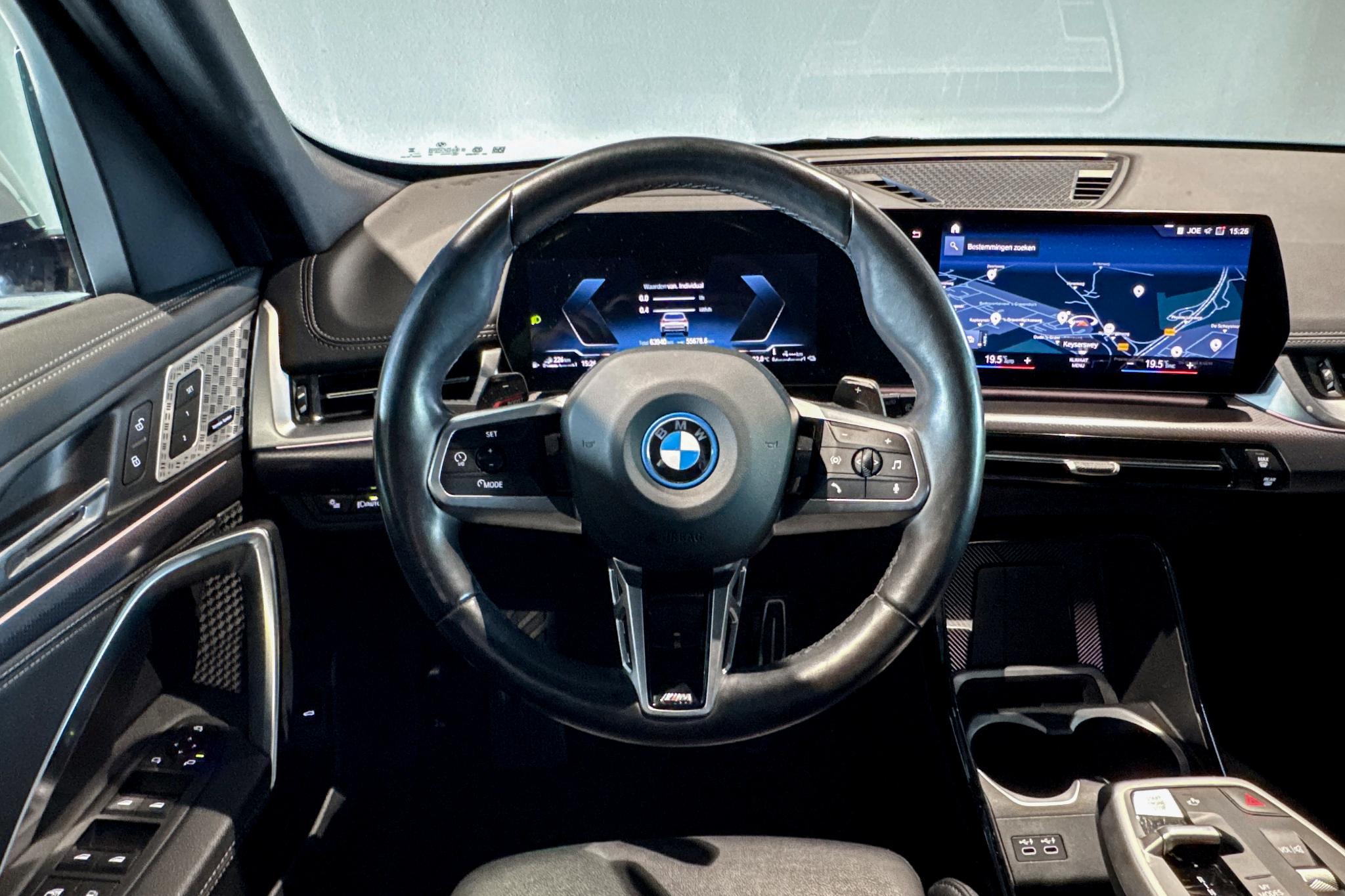 Foto van BMW X1 Xdrive30e