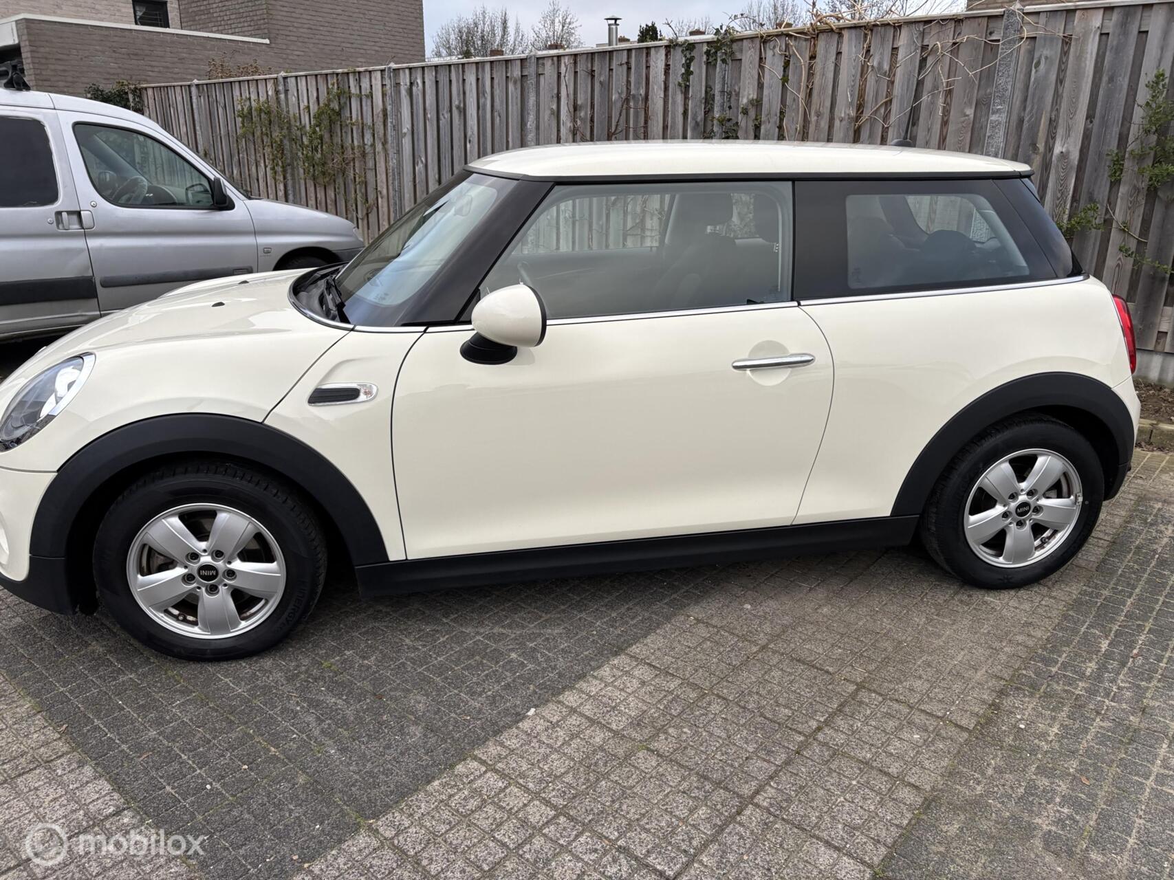 Foto van Mini One