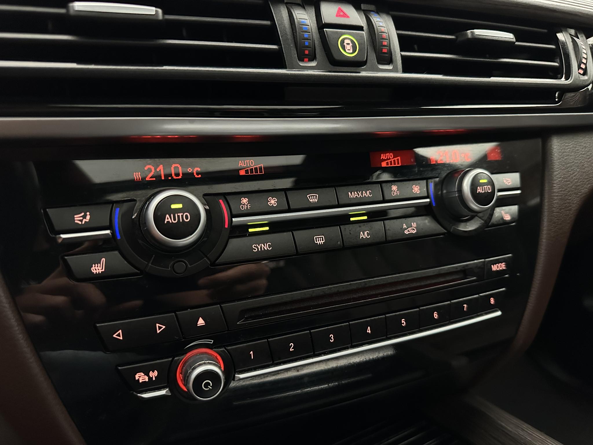 Foto van BMW X5 Xdrive35i