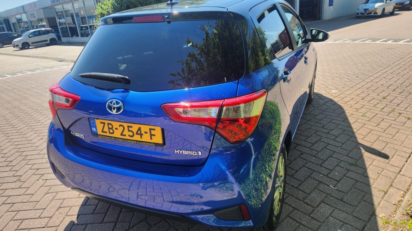 Foto van Toyota Toyota Yaris Hybrid